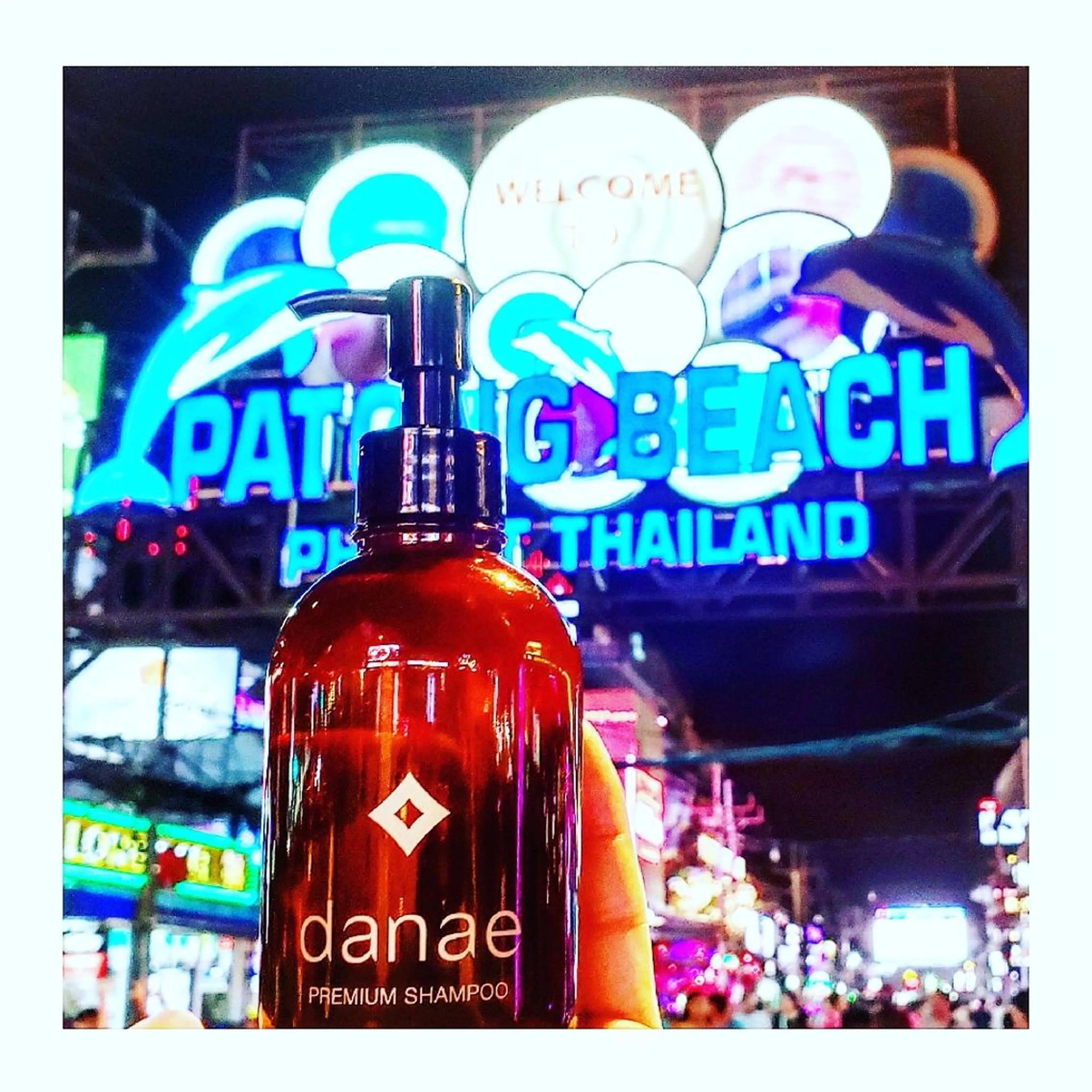 セミロング カラー ブルーカラー トリートメント 髪の病院ルーミールーム所属・髪の病院  ルーミールームのヘアスタイル