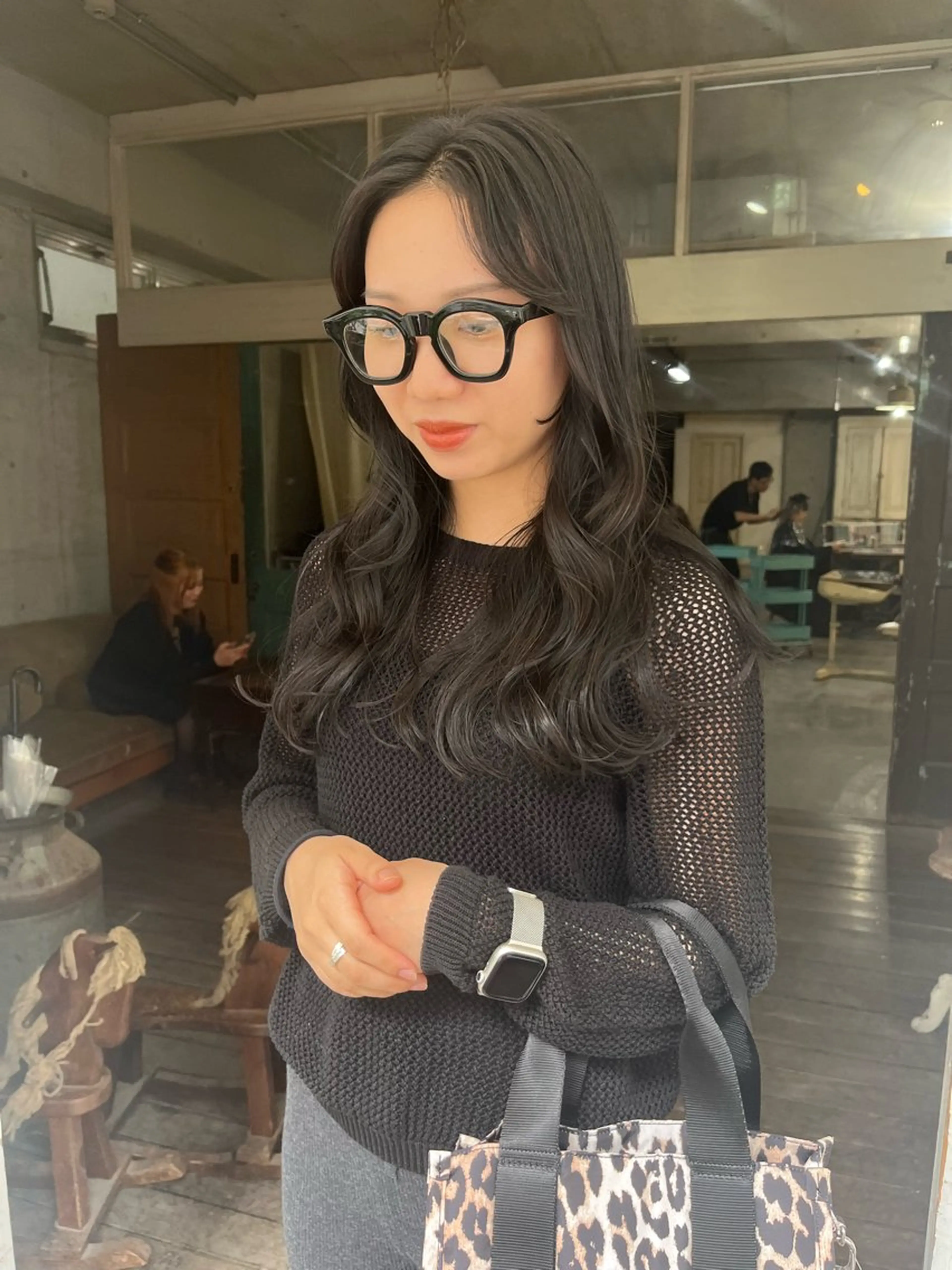 ロング ハイトーン/顔まわり レイヤー/YUKAのヘアスタイル