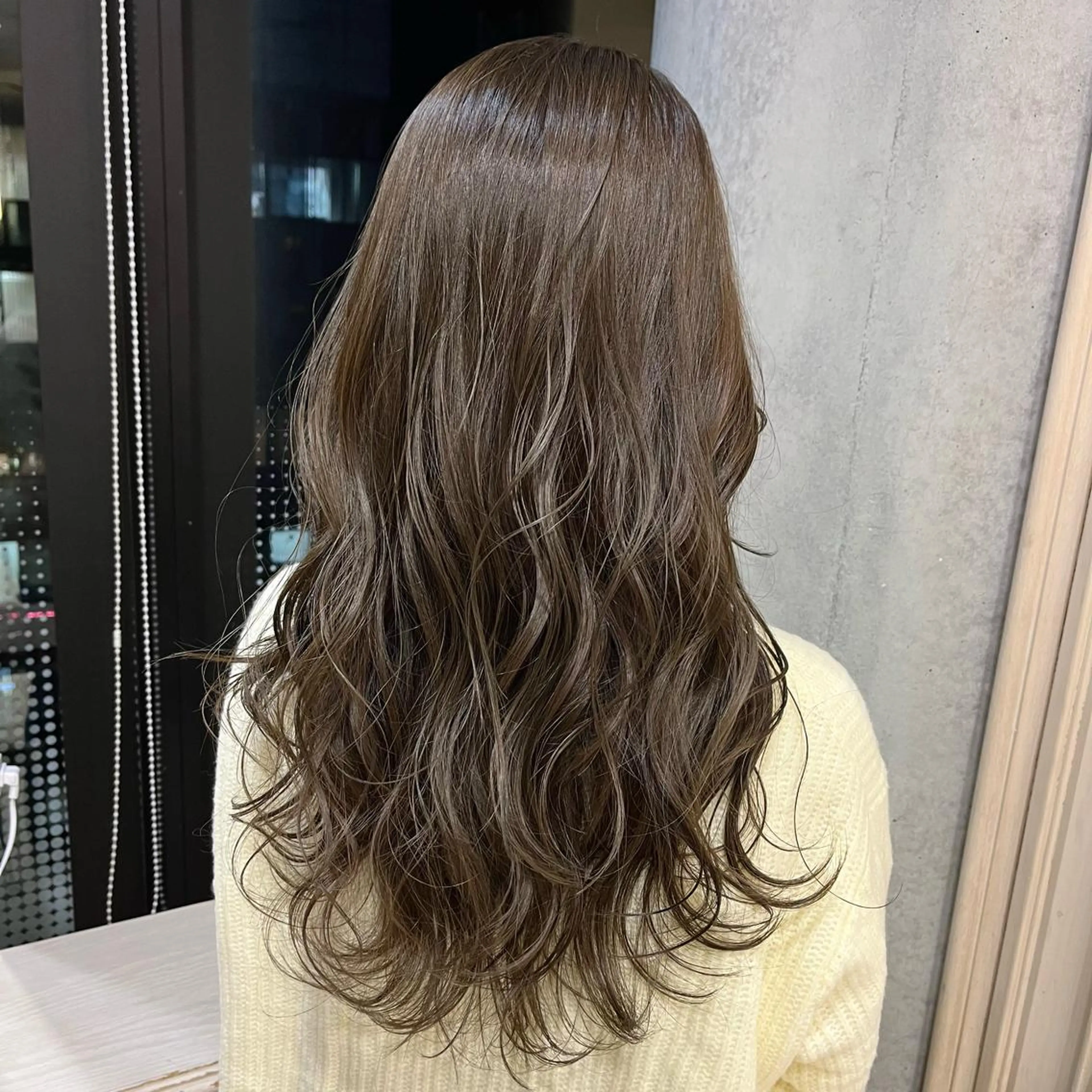 ロング カラー 透明感カラー ヘアカラー トリートメント サソウ ユリエ🥥のヘアスタイル