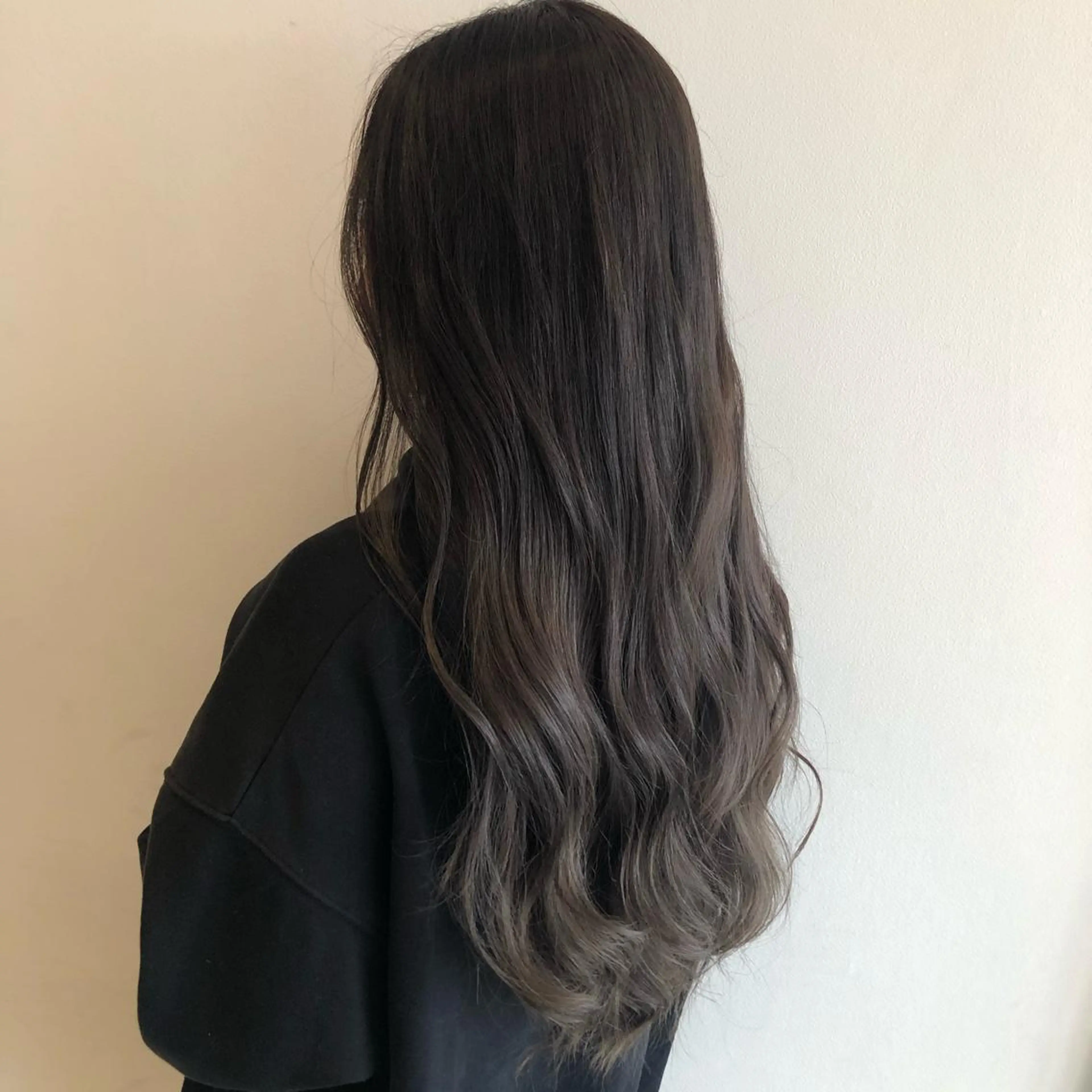 イルミナカラー＋カットロング料金別の写真