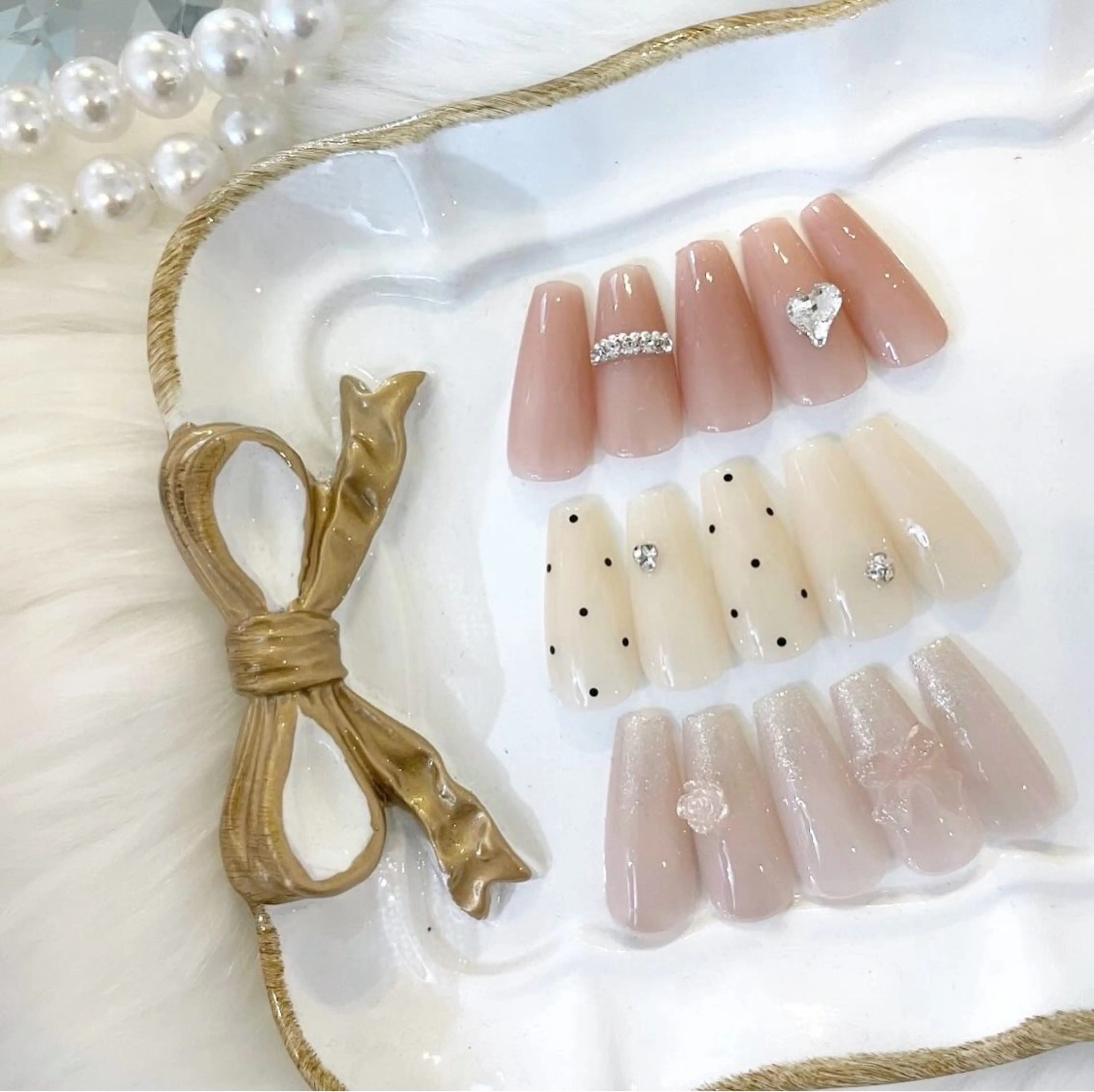 ネイル Lunasis/ Kiraraのネイルデザイン