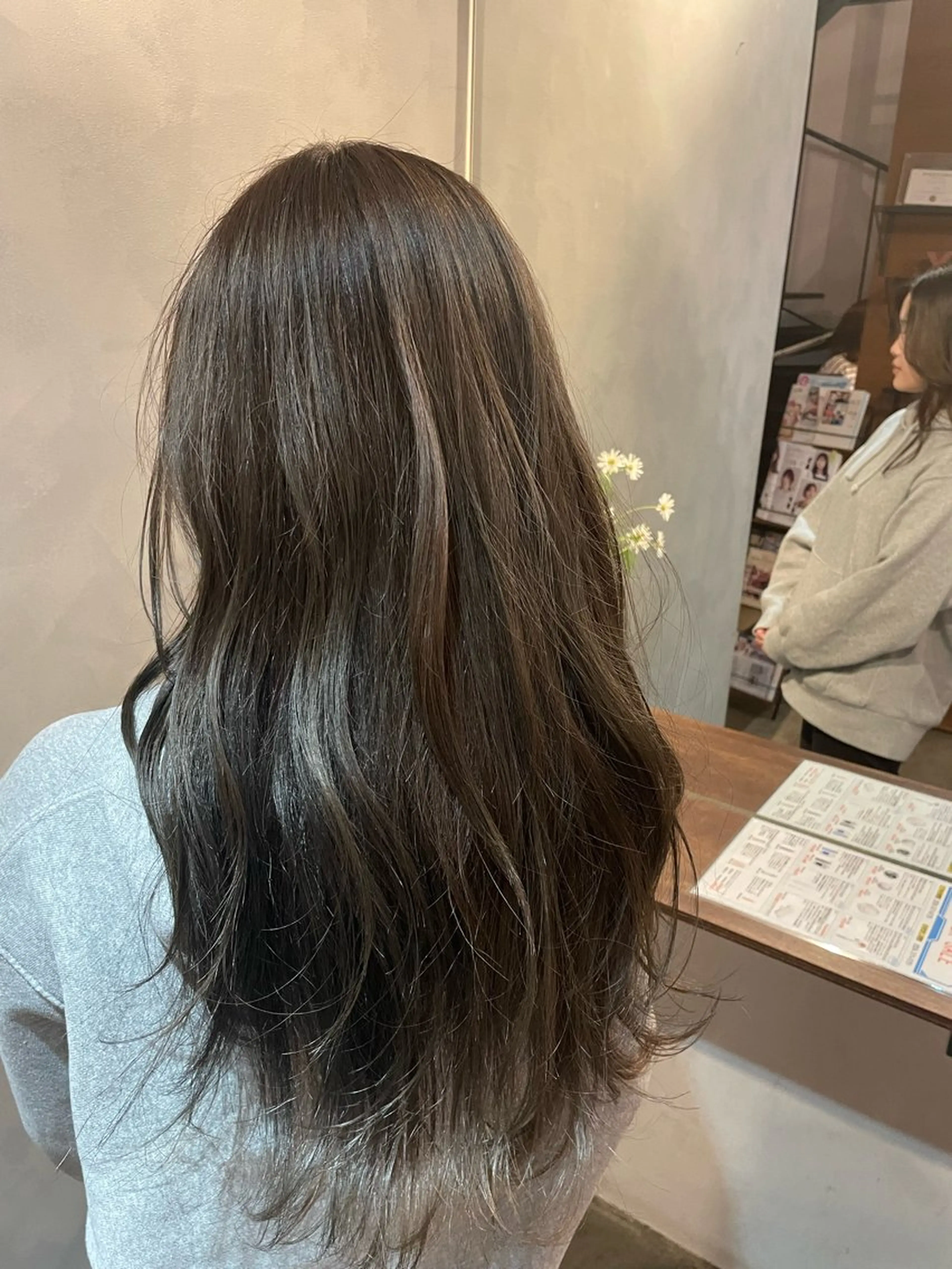 ロング カラー Reny所属・梅田 陸のヘアスタイル