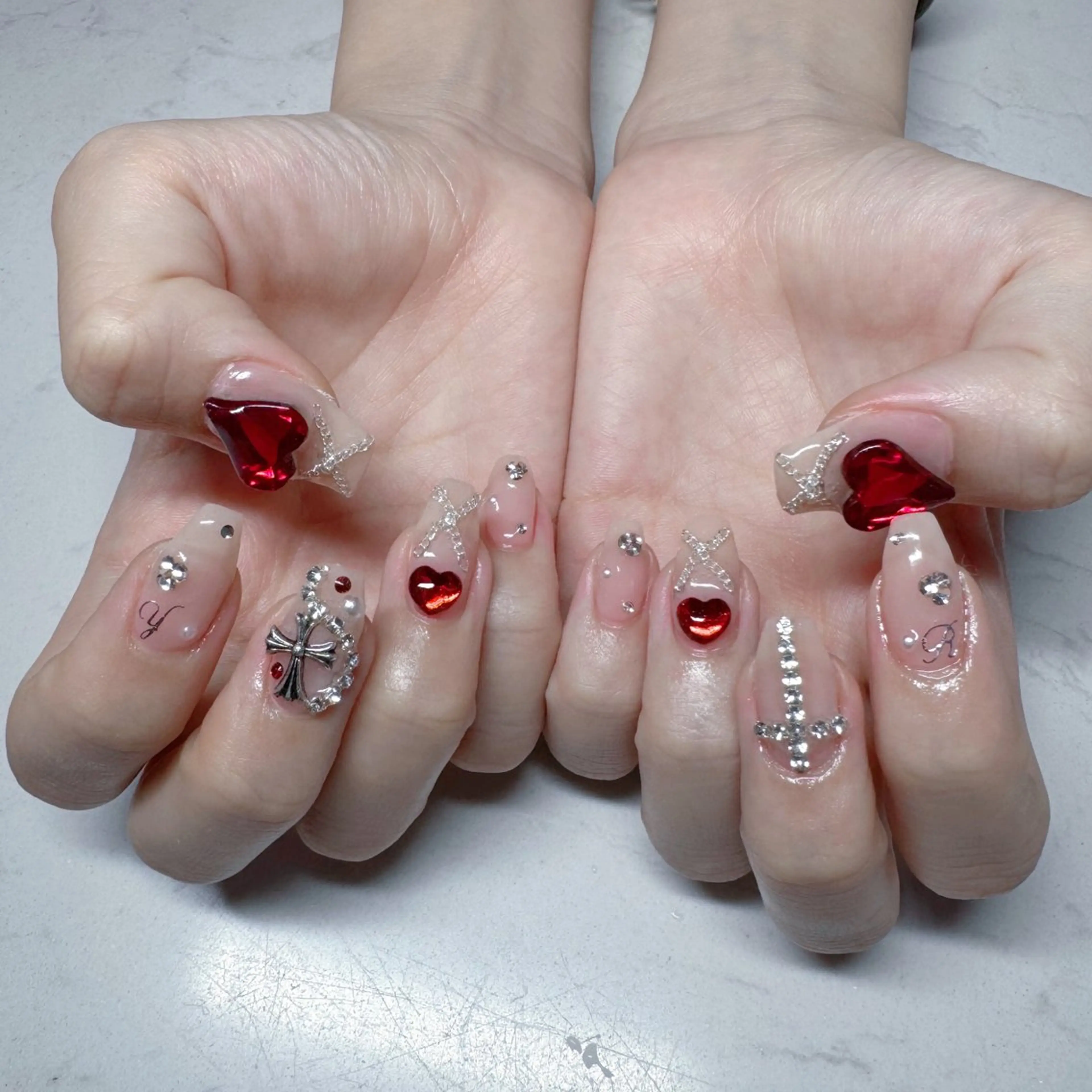 ネイル ハンドネイル Yudia Minoriのネイルデザイン