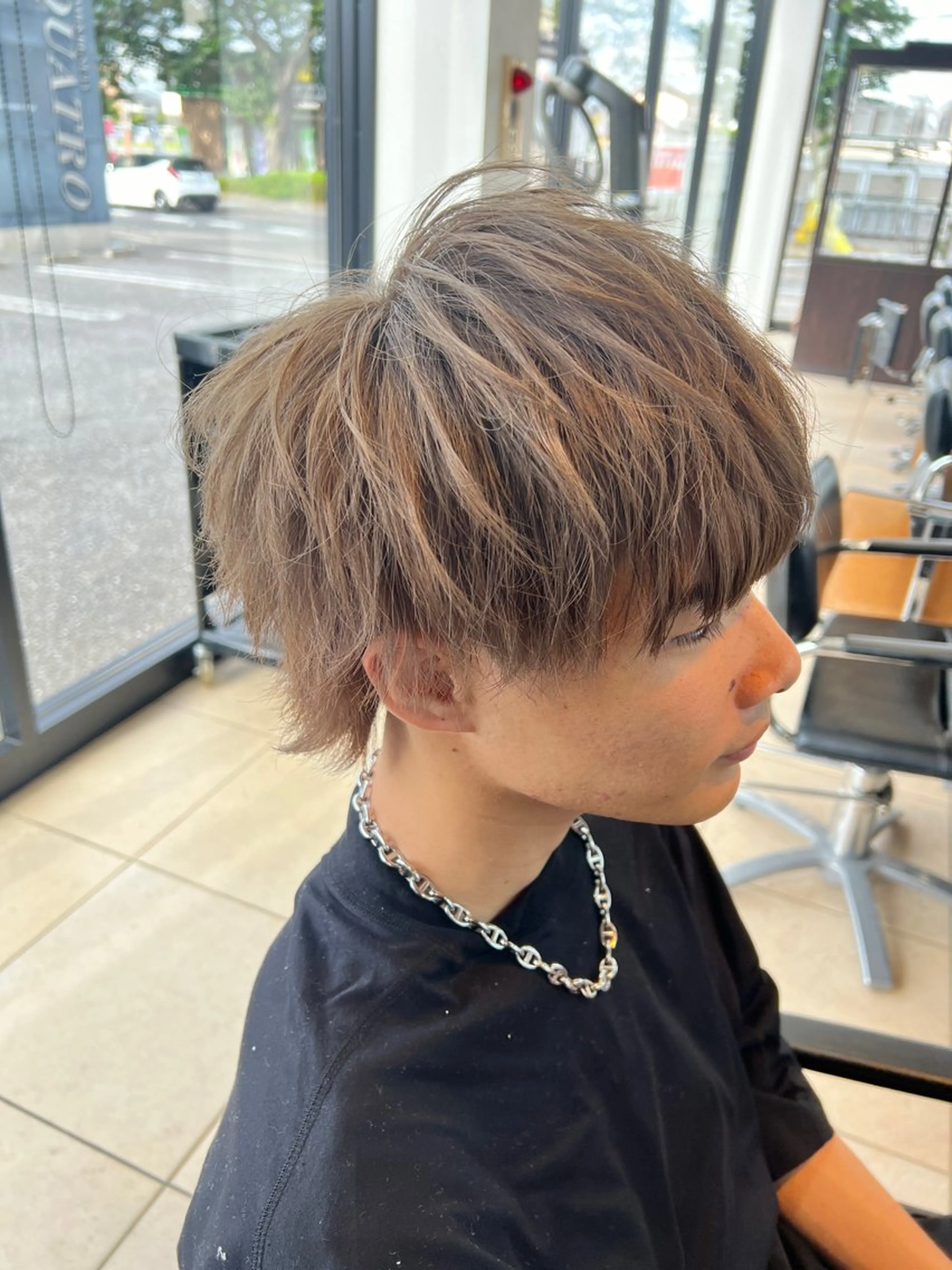 カラー メンズ グレージュ OPERA 赤塚のヘアスタイル