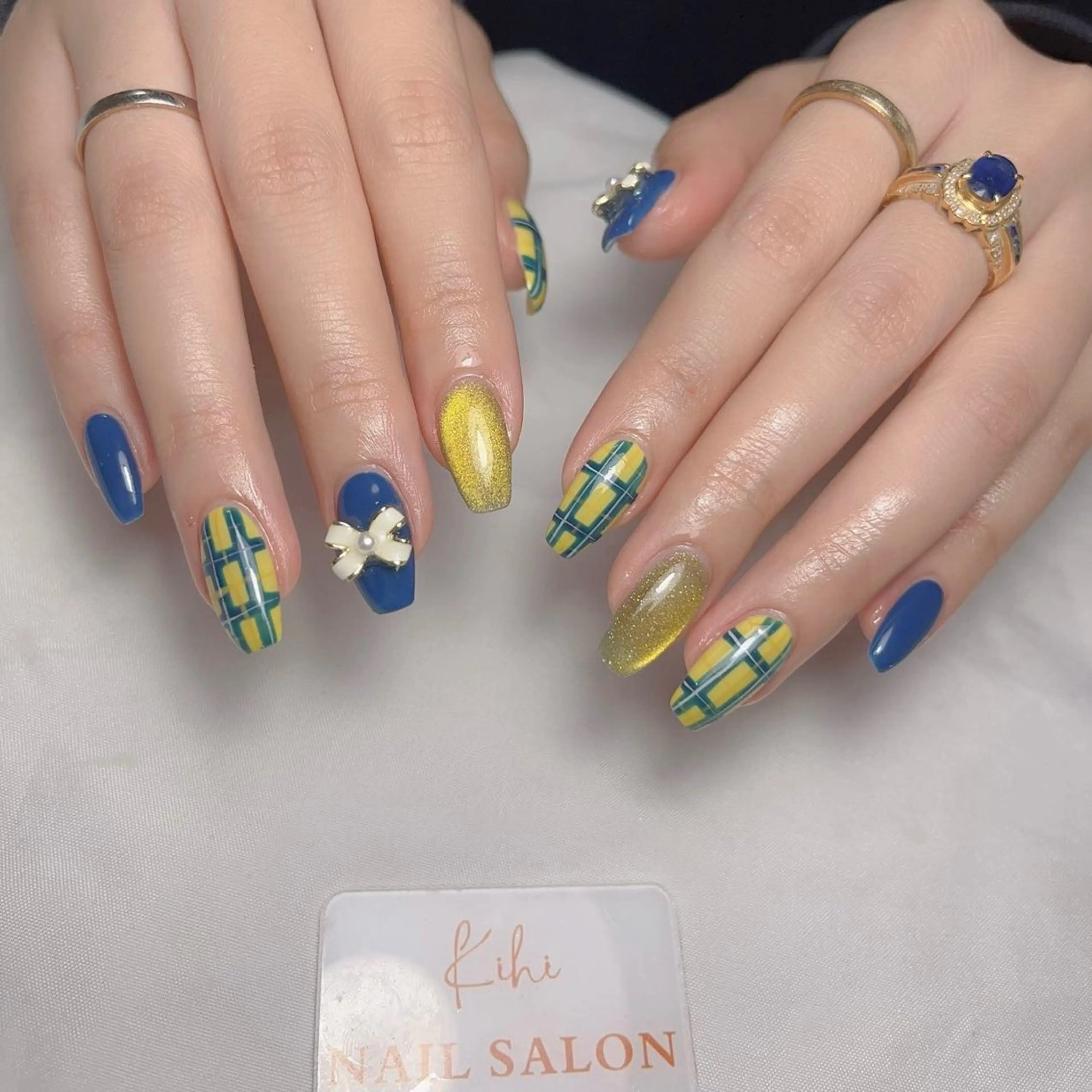 ネイル アートネイル フレンチネイル ジェルネイル グラデーション 韓国ネイル ハンドネイル 💕鈴木ユリ パラジェル/オフ無料のネイルデザイン