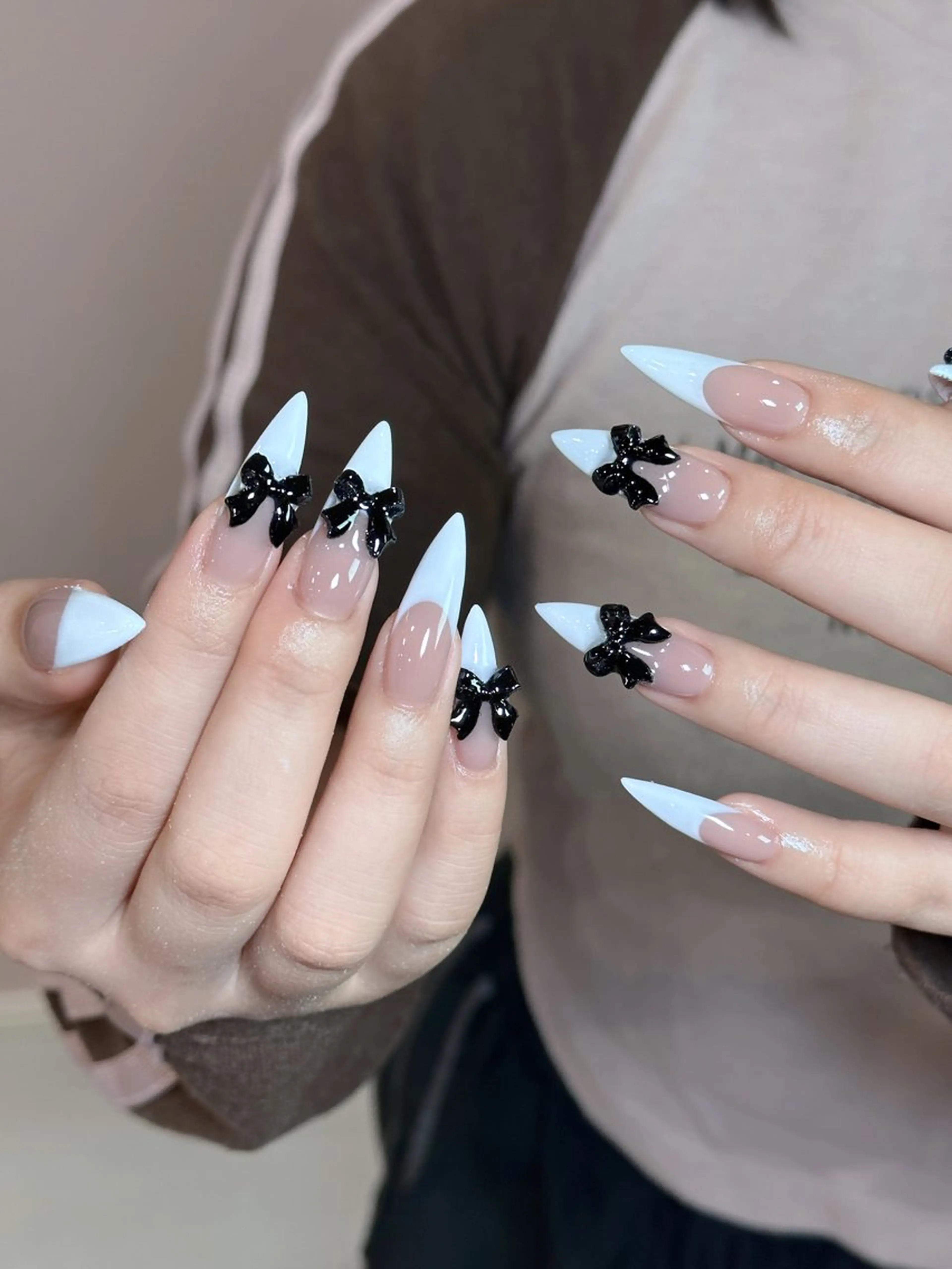 ネイル Dark honey スカルプ専門原宿店のネイルデザイン