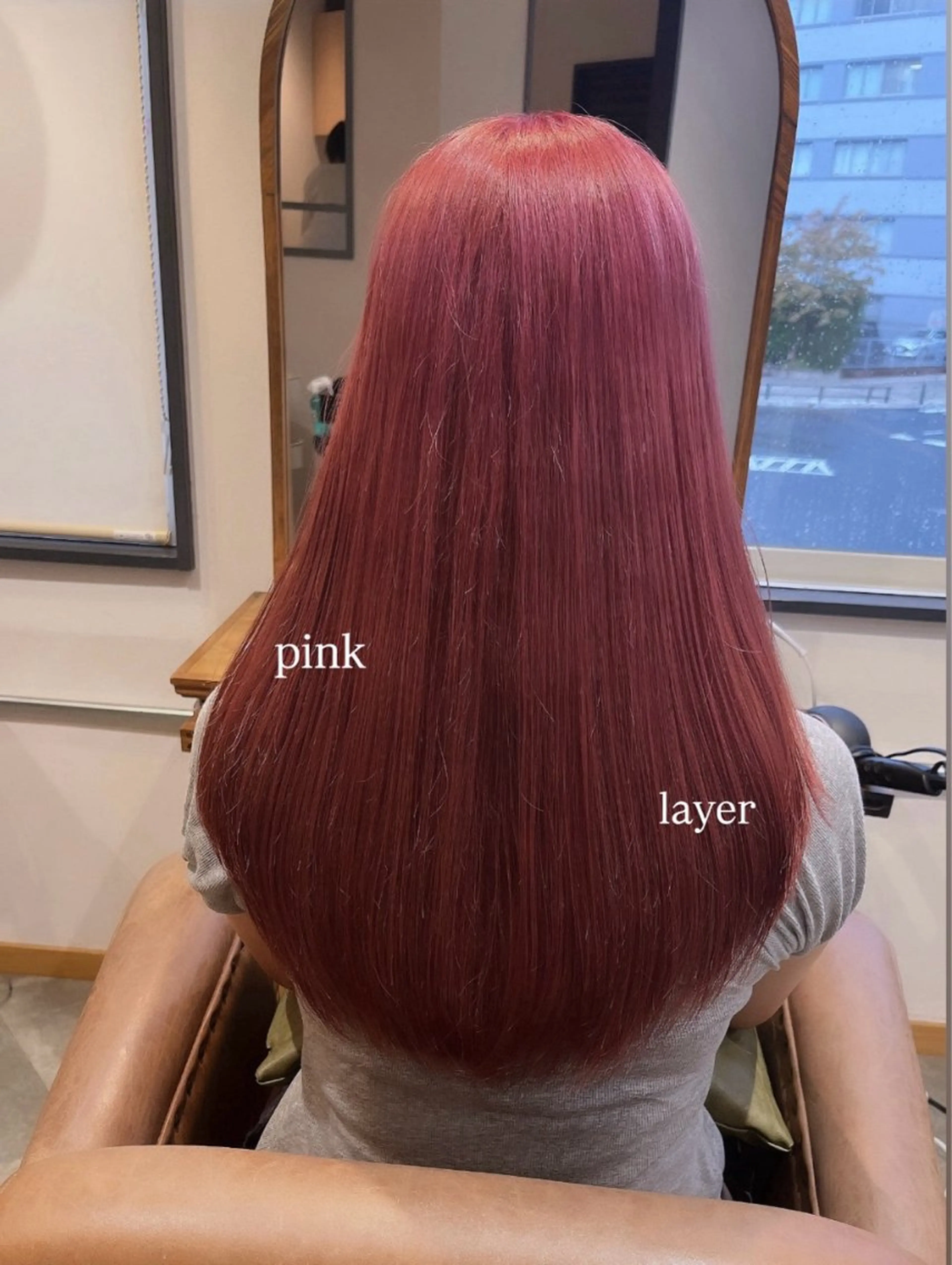 ロング カット ヘアカラー 緒方 つばさのヘアスタイル