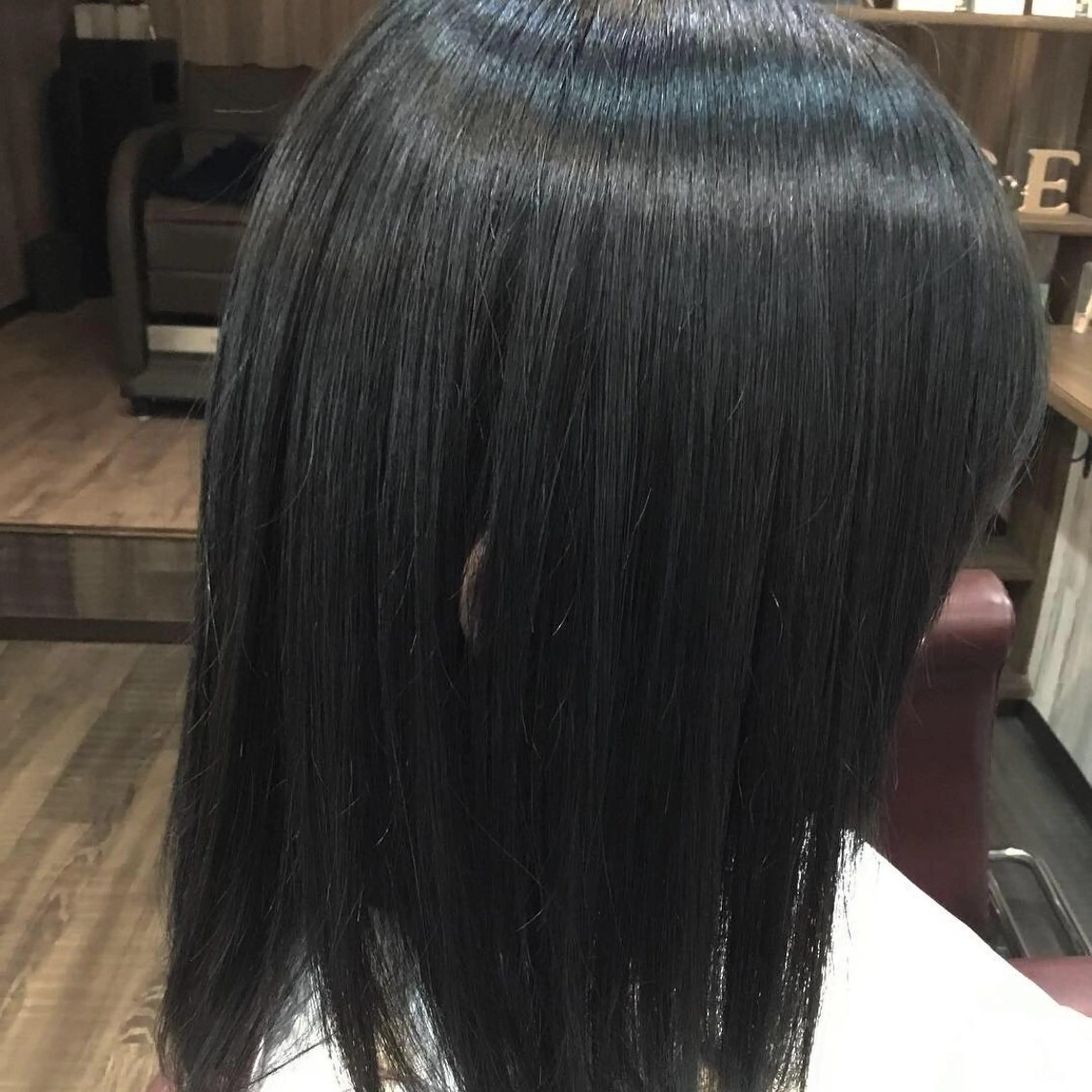 ミディアム カラー パーマ embrace エンブレイスのヘアスタイル