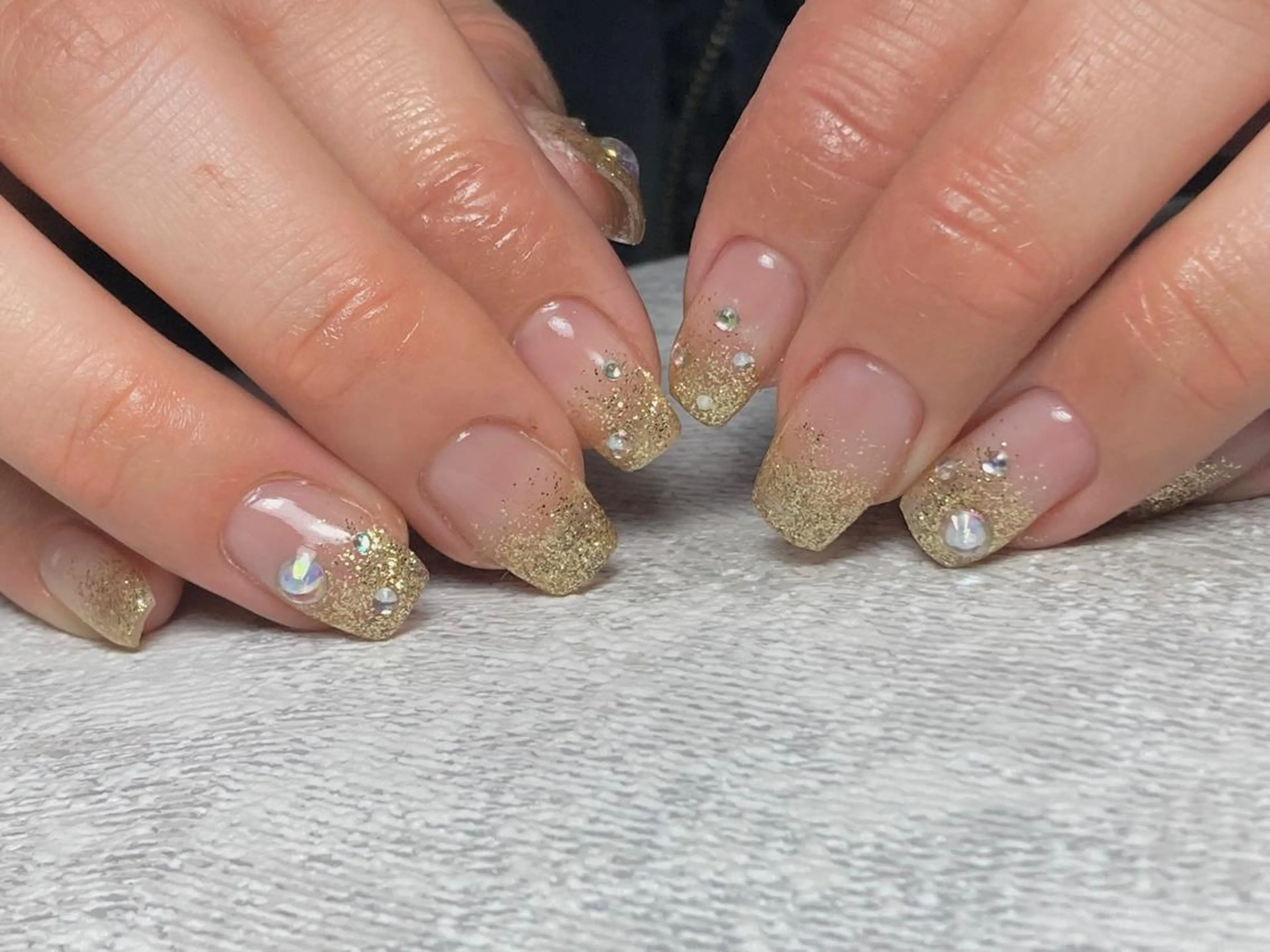 ネイル ハンドネイル フットネイル rea .のネイルデザイン