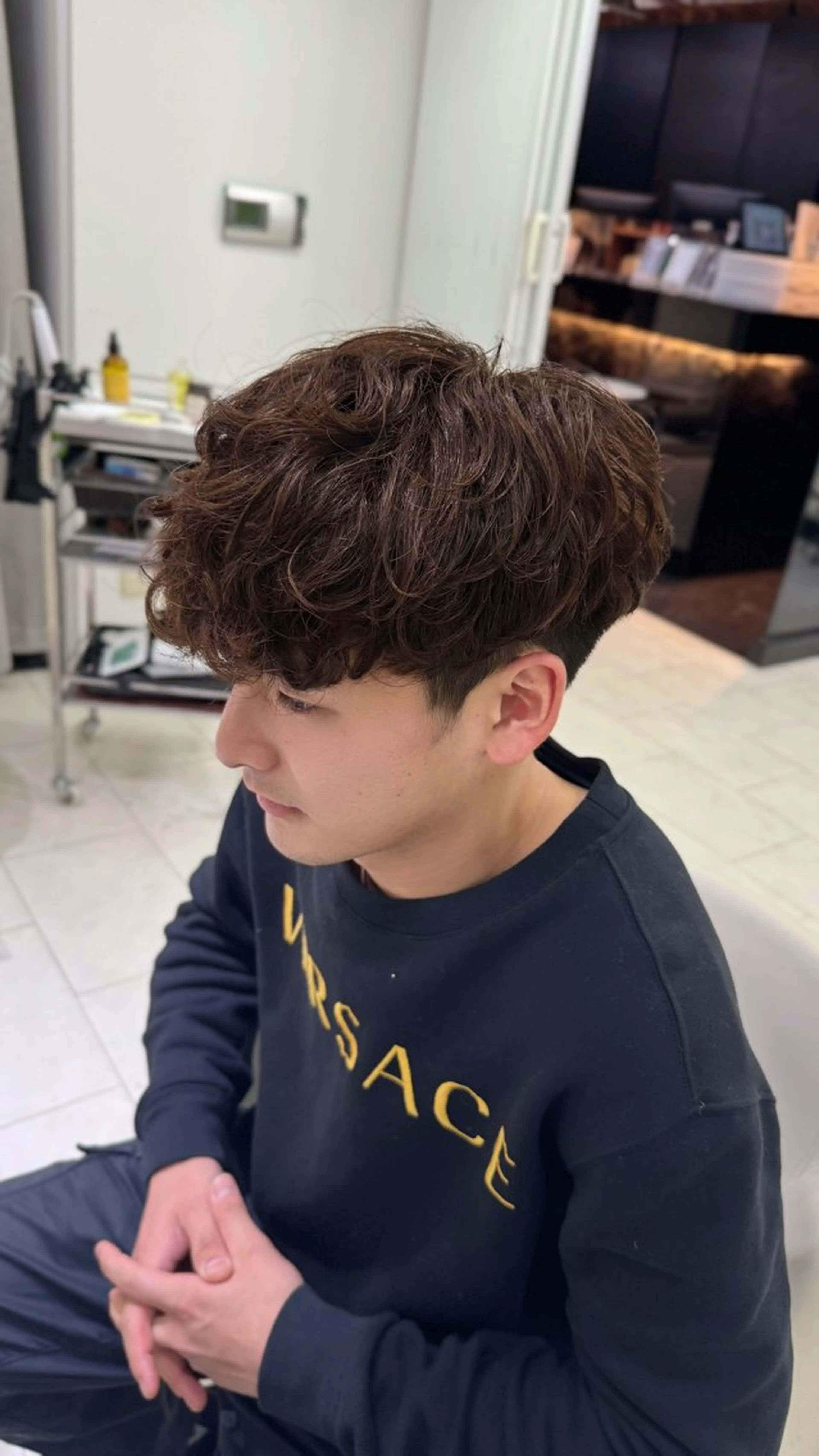 パーマ QUEEN'S GARDEN by k-two shinsaibashi所属・k-two心斎橋 ヨシダヒロトのヘアスタイル