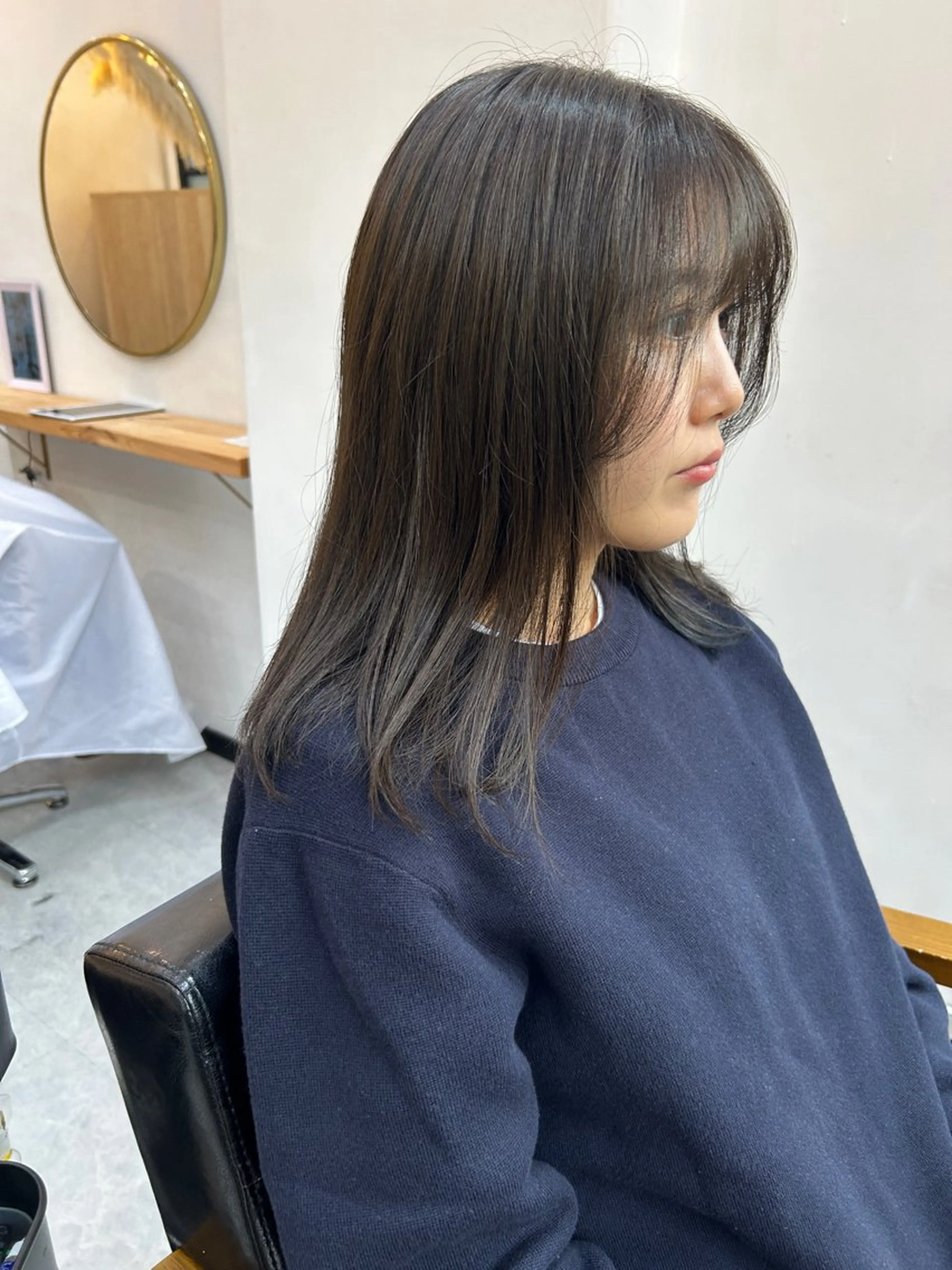 ミディアム カラー ヘアカラー トリートメント CARICIA 白木 由里加/新栄のヘアスタイル