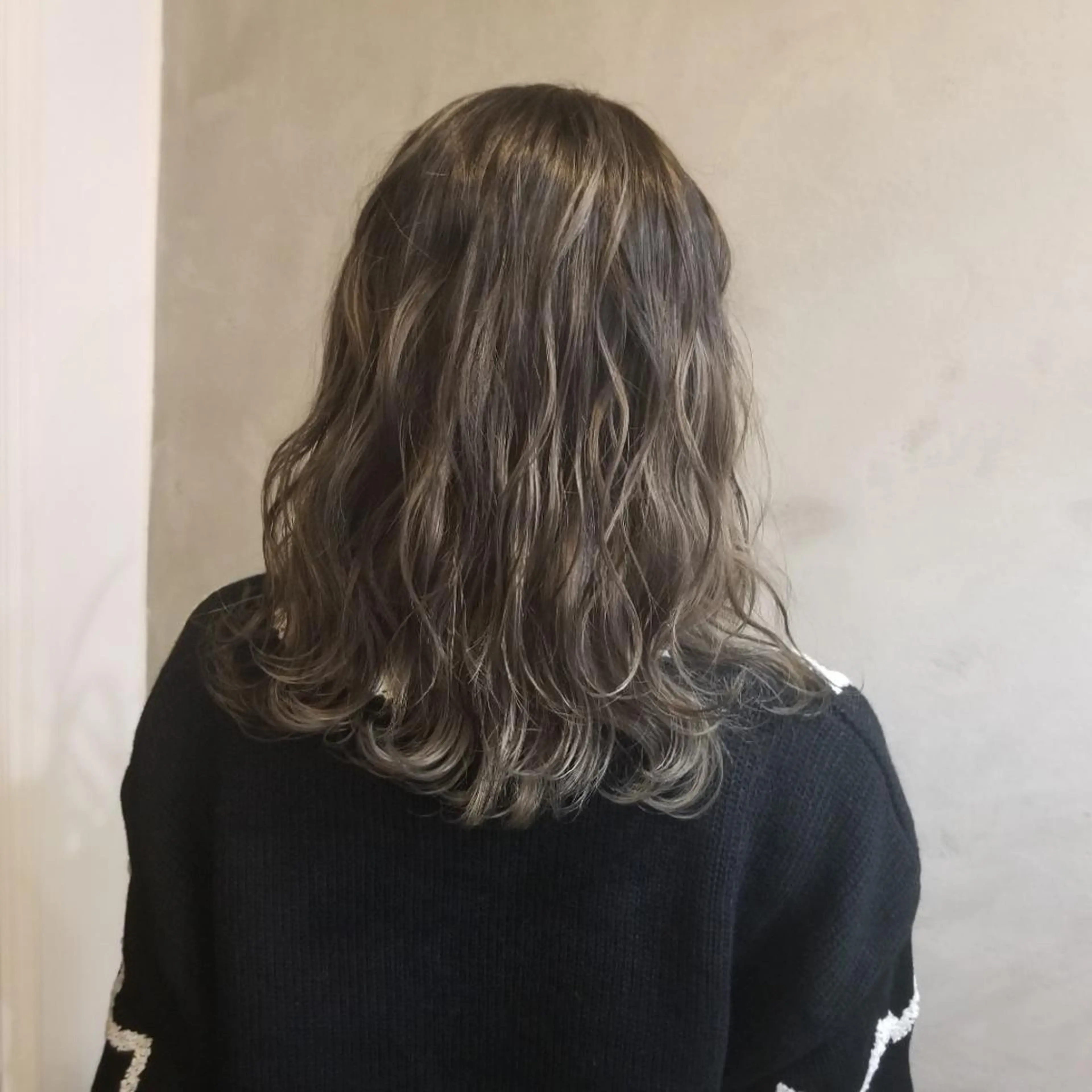 ミディアム ヘアカラー Le Lien カジのヘアスタイル