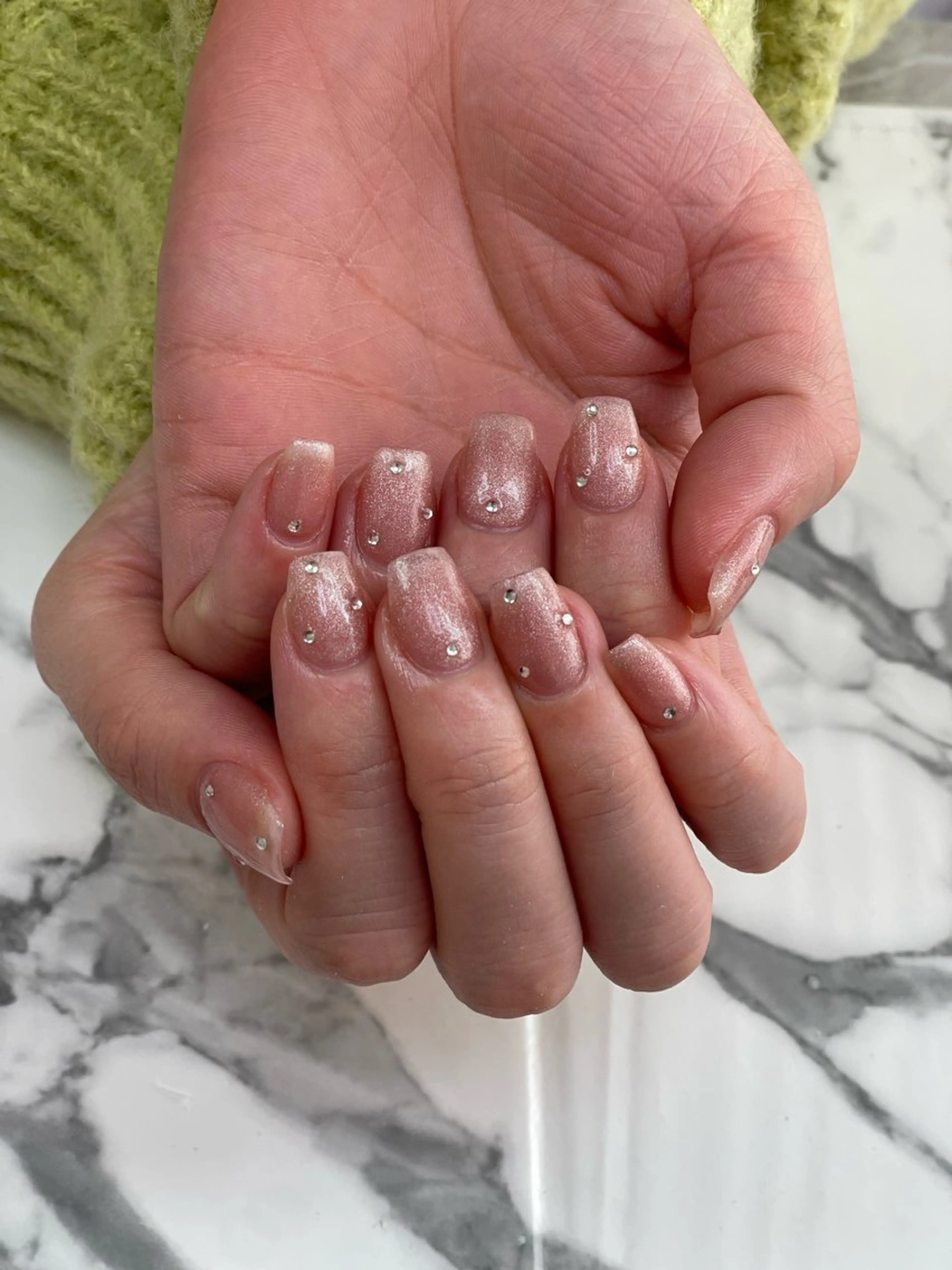 ネイル ワンカラーネイル RUARI RISAのネイルデザイン