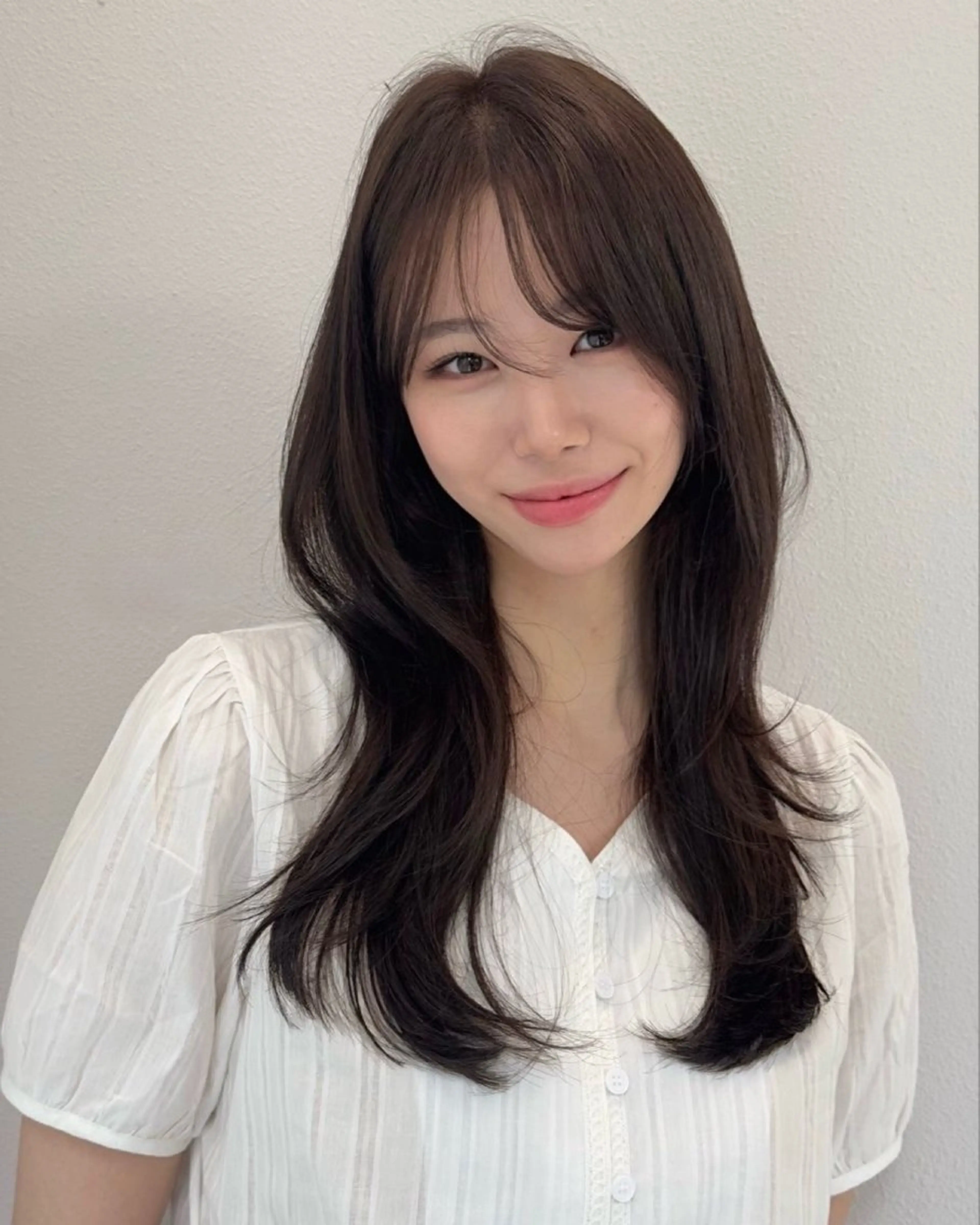 ロング カラー ヘアアレンジ ベージュカラー オリーブベージュ ハッシュカット 髪質改善 韓国風ヘア 🌟🍒ハイトーン 韓国ヘア/ユウミのヘアスタイル