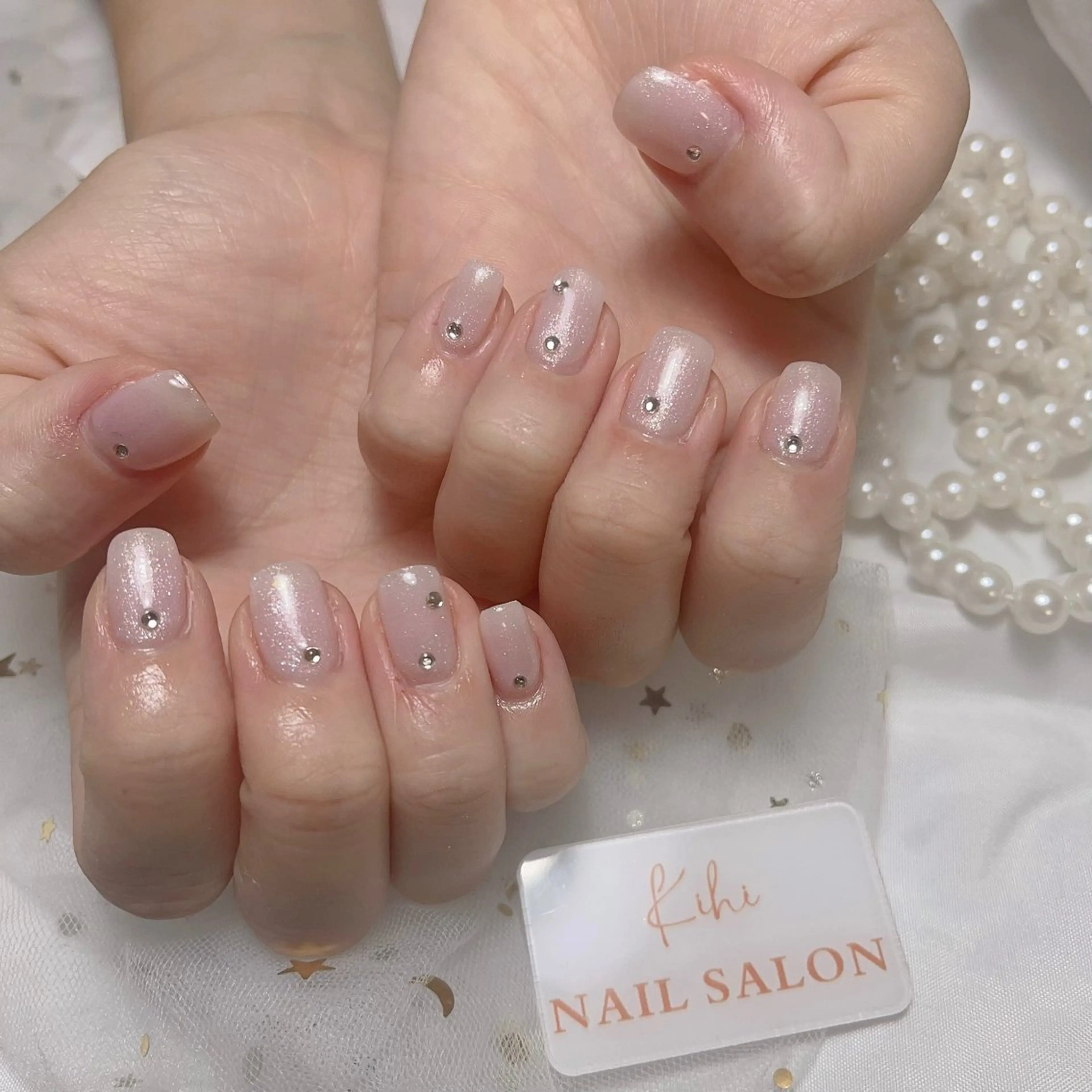 ネイル アートネイル フレンチネイル ジェルネイル グラデーション 韓国ネイル ハンドネイル 💕鈴木ユリ パラジェル/オフ無料のネイルデザイン