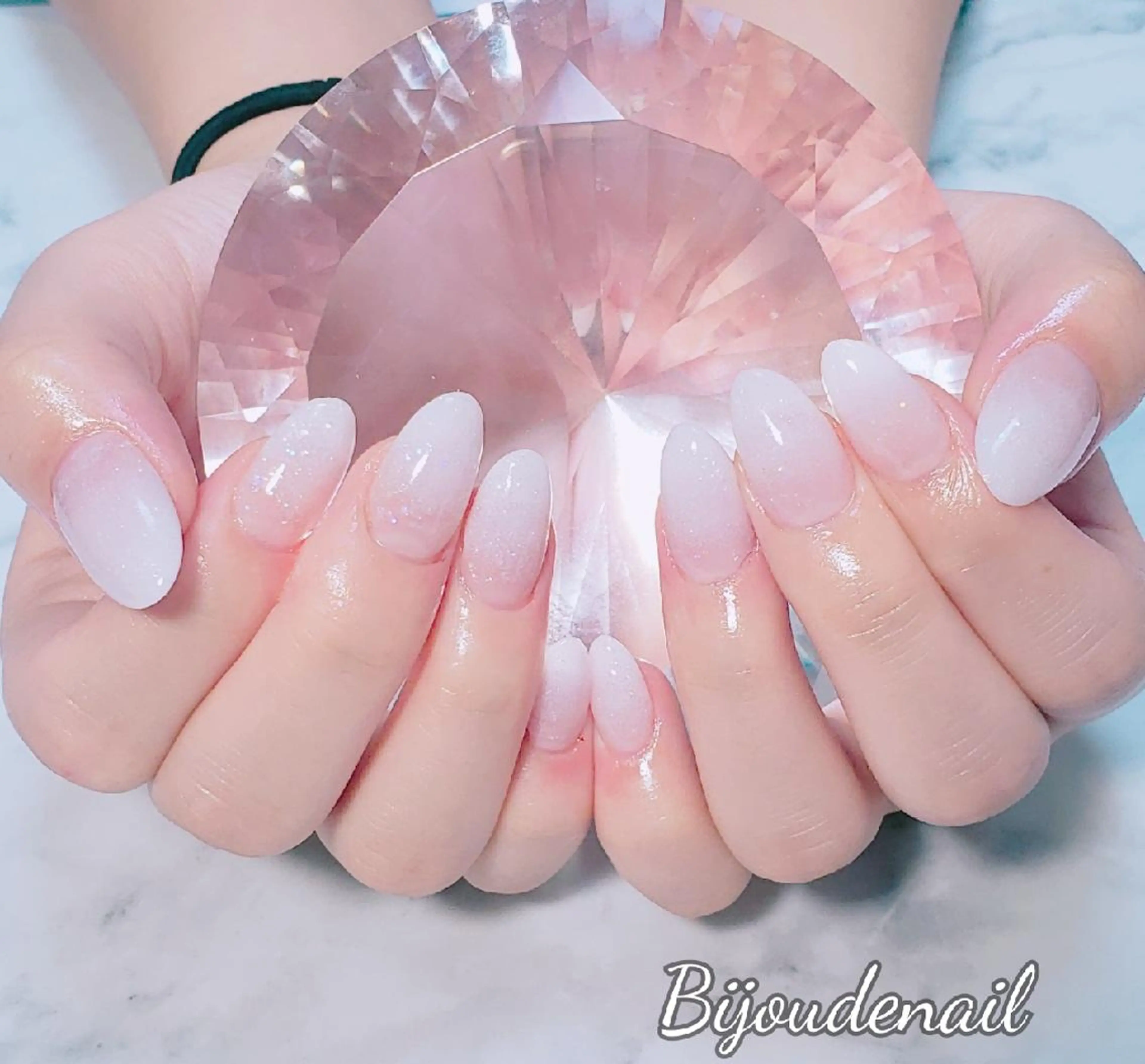 ネイル ビジュード ネイルのネイルデザイン