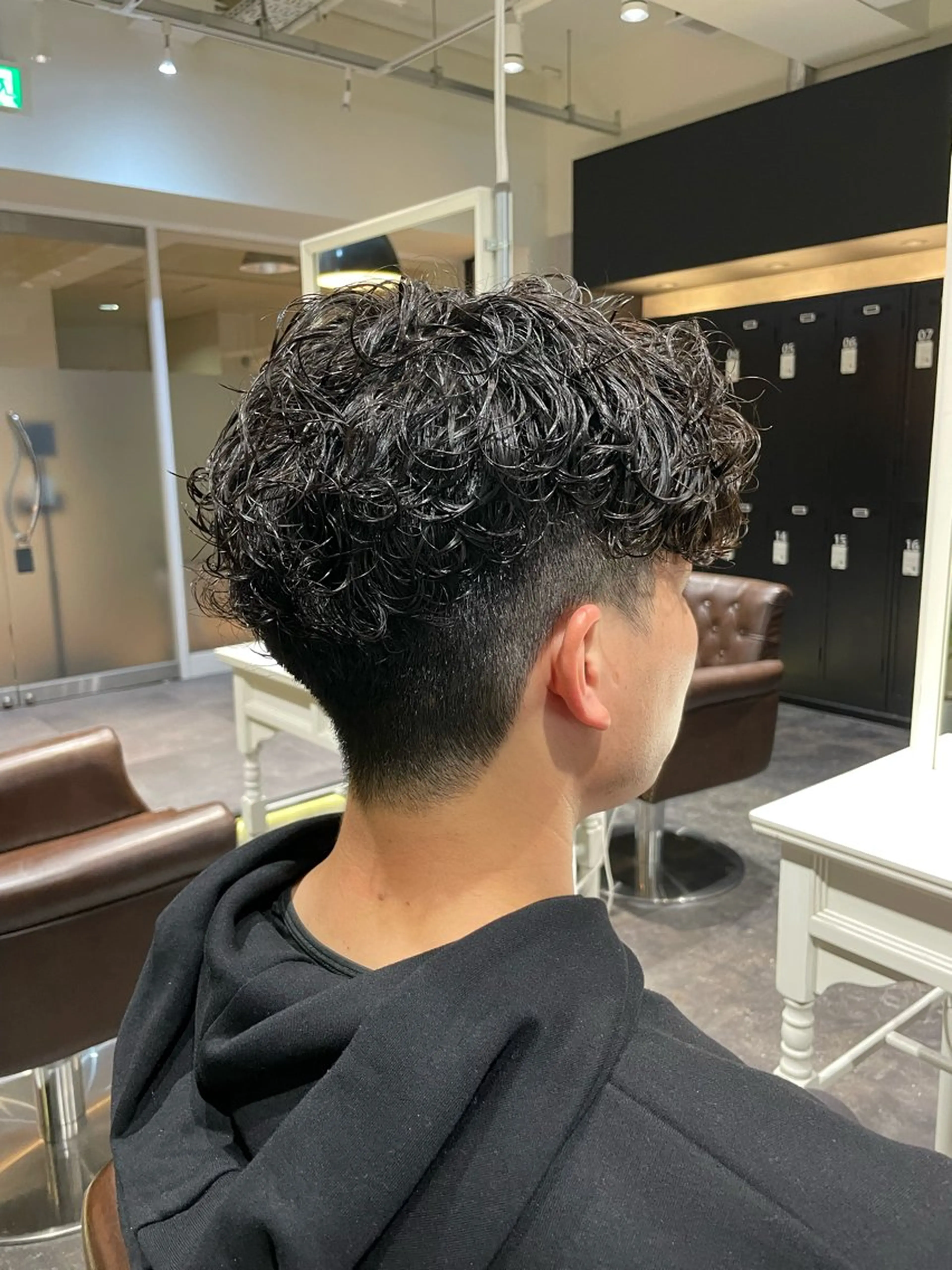 ショート メンズ マッシュ メンズパーマ 刈り上げ ナイン所属・韓国風ヘア🇰🇷 似合わせ/三島将輝のヘアスタイル