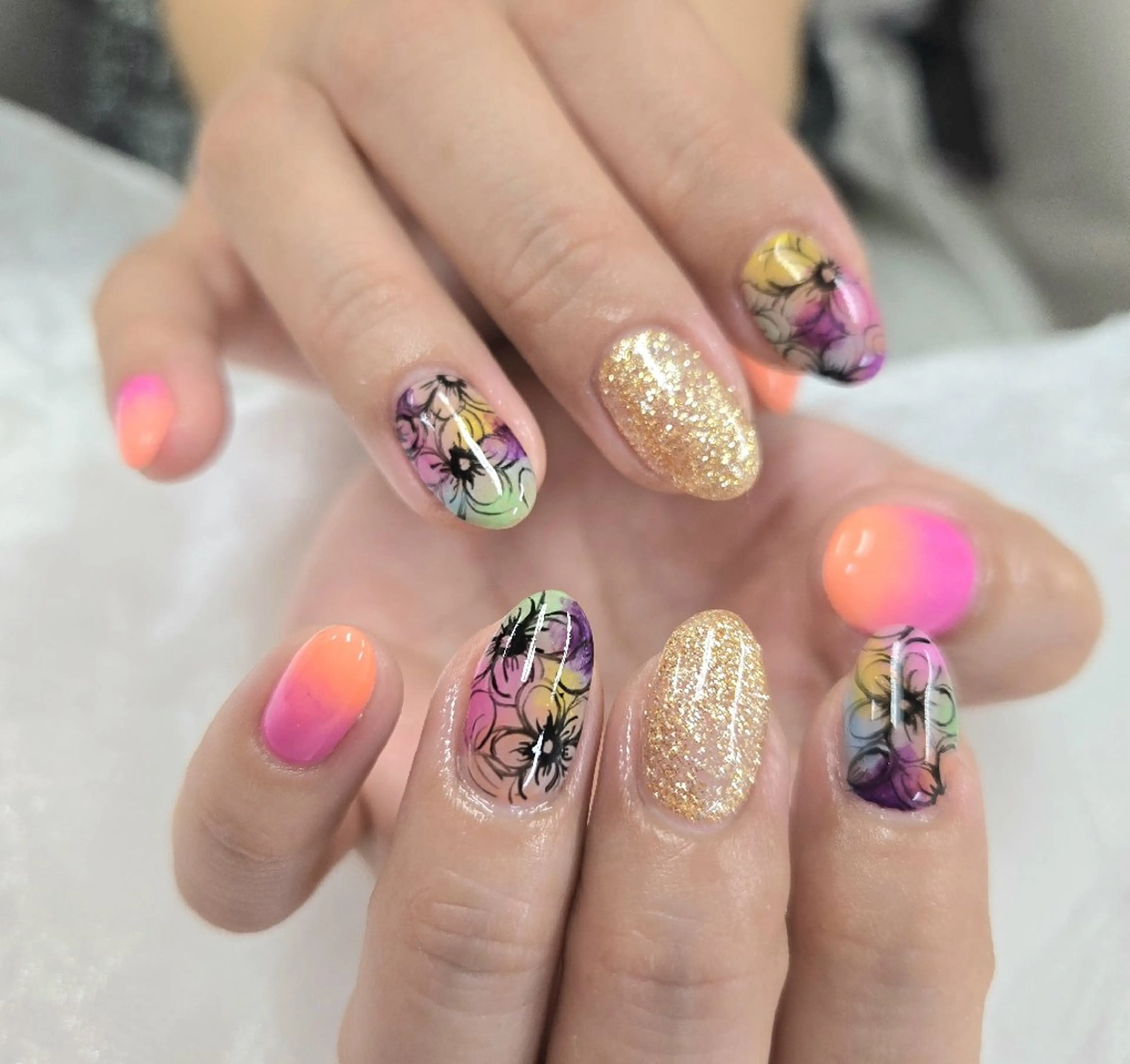 ネイル アートネイル オーロラネイル チークネイル ジェルネイル グラデーション ハンドネイル 河野ちえ (雑誌掲載サロン)のネイルデザイン