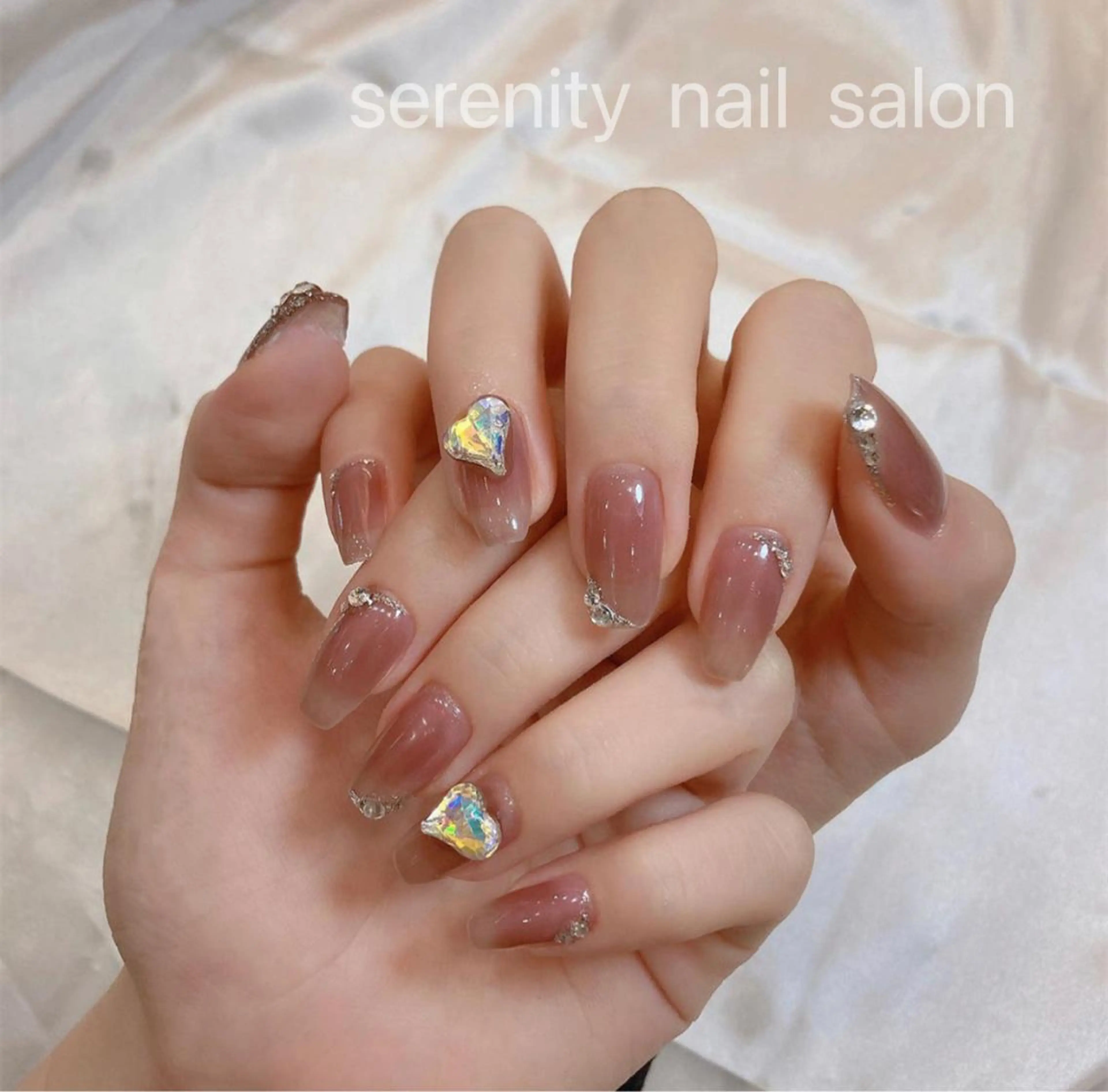 ネイル ハンドネイル ハンドケア ✨Serenity Nail salonのネイルデザイン