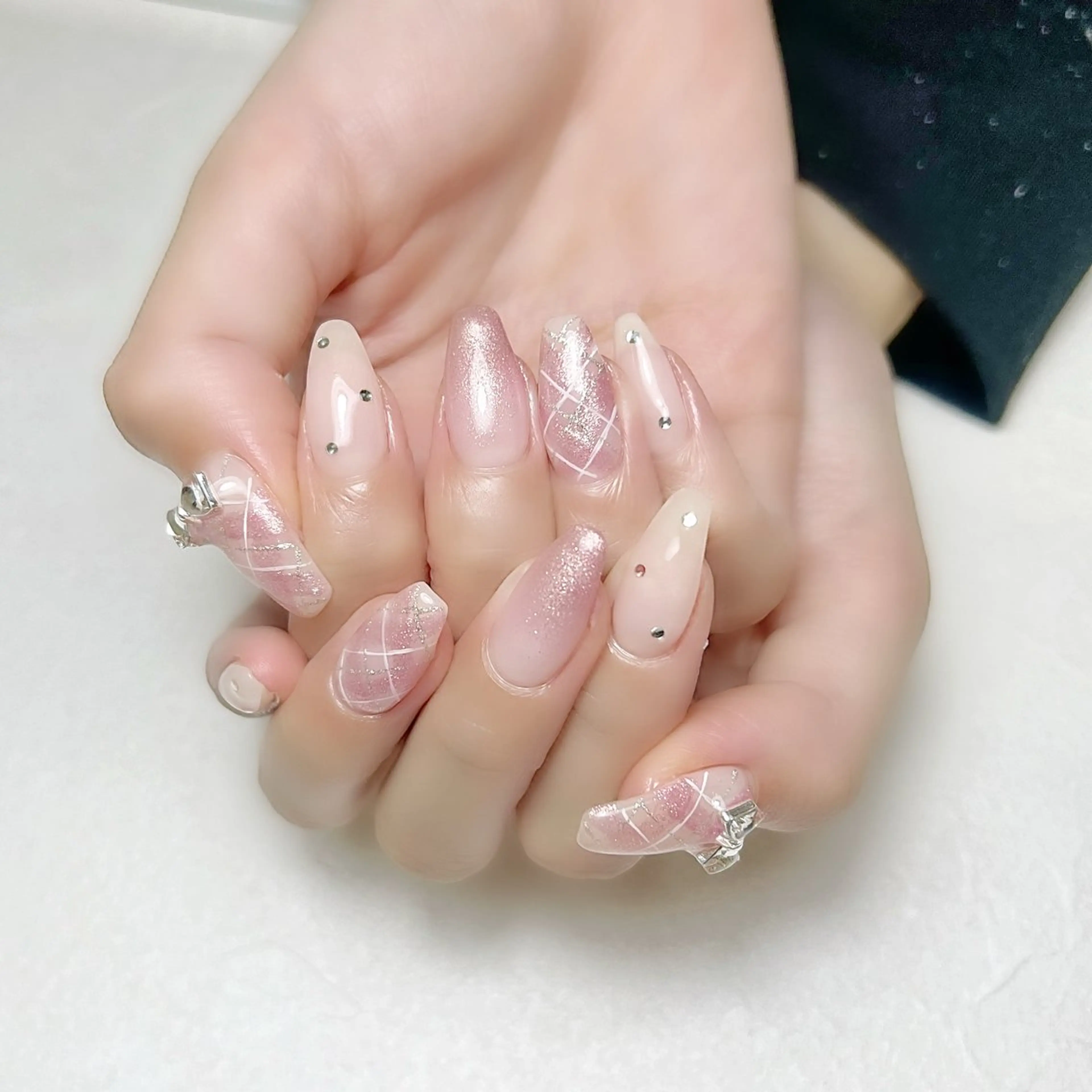 ネイル ガーリー グラデーション キラキラネイル ピンク rouse nail RISATOのネイルデザイン
