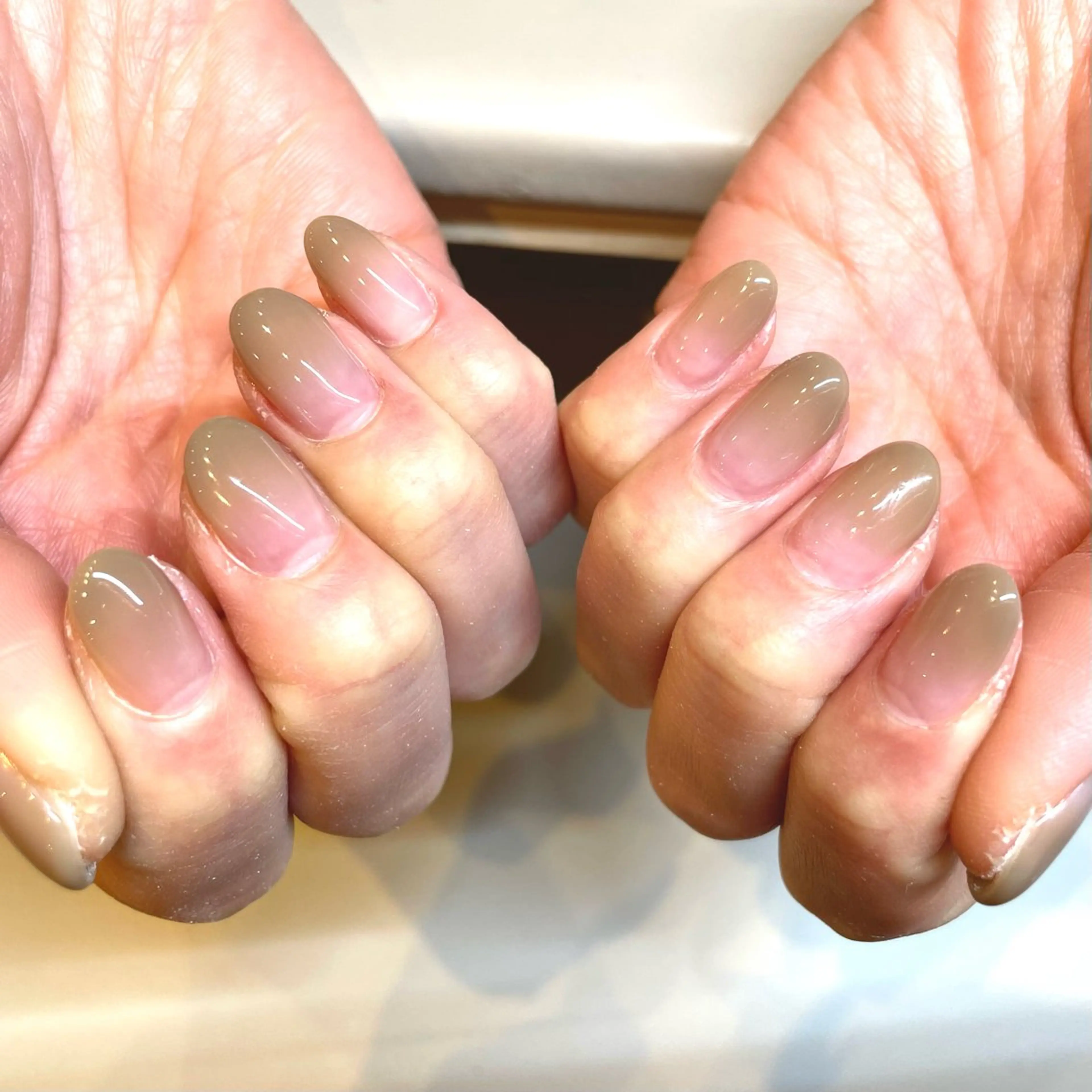 カラーグラデーション(パラジェル無料)オフ込※新規、30日以内の再来店オフ無料の写真