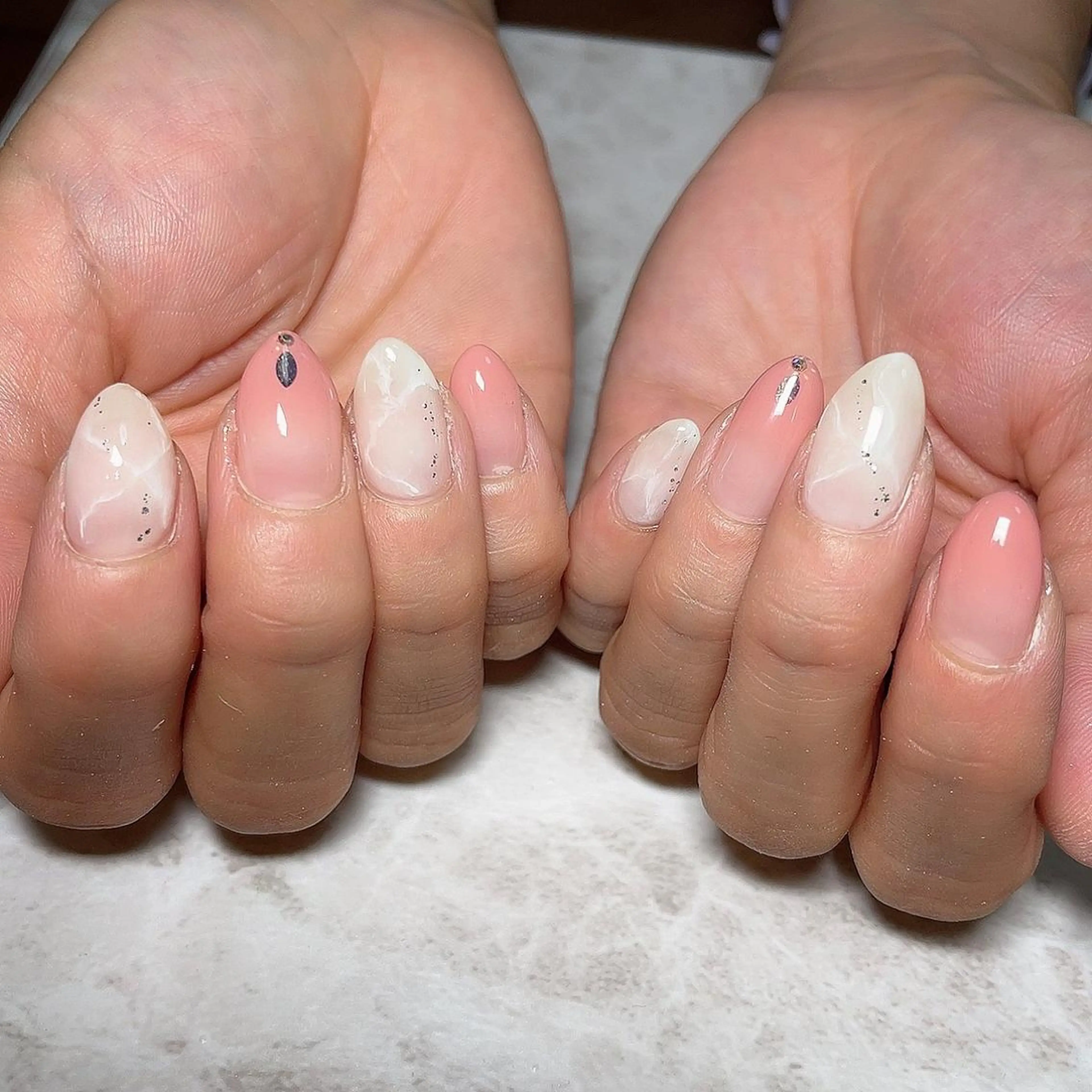 ネイル 知花 梨花のネイルデザイン