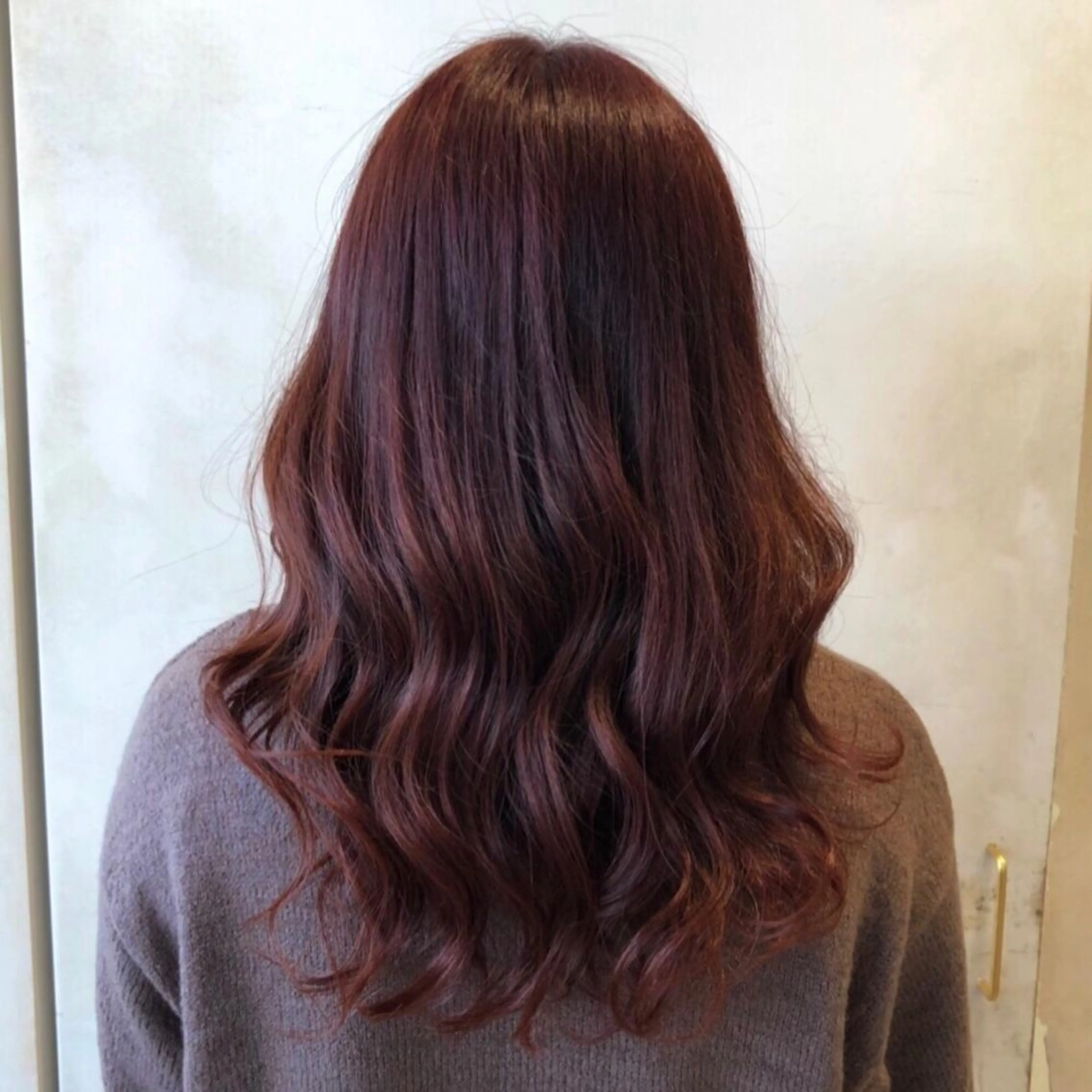 セミロング カラー モテ髪×トレンド💕 小顔レイヤー 金井のヘアスタイル