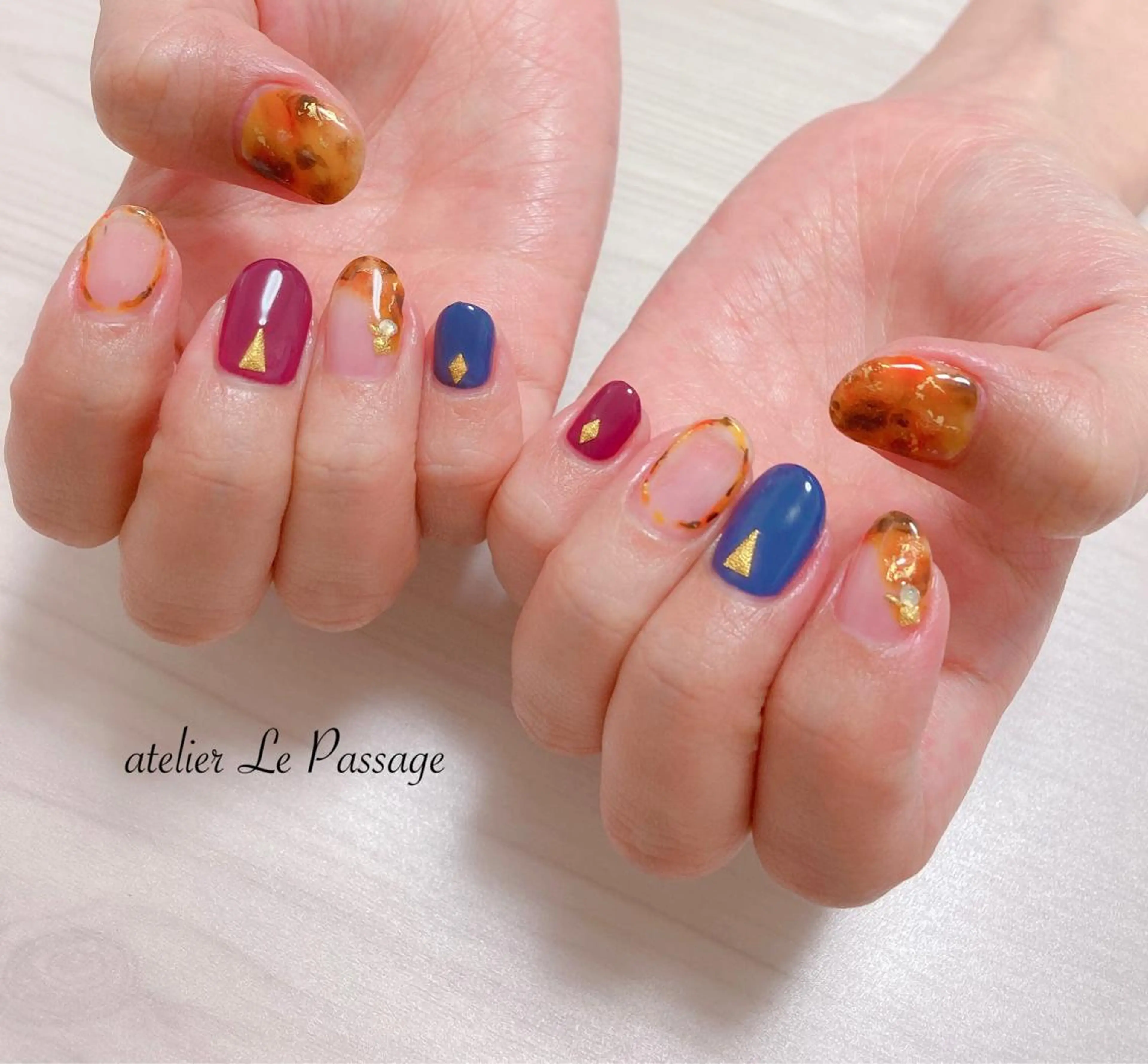 ネイル べっ甲ネイル フレンチネイル ジェルネイル キラキラネイル ニュアンスネイル Atelier Le Passage所属・h nakatsukaのネイルデザイン