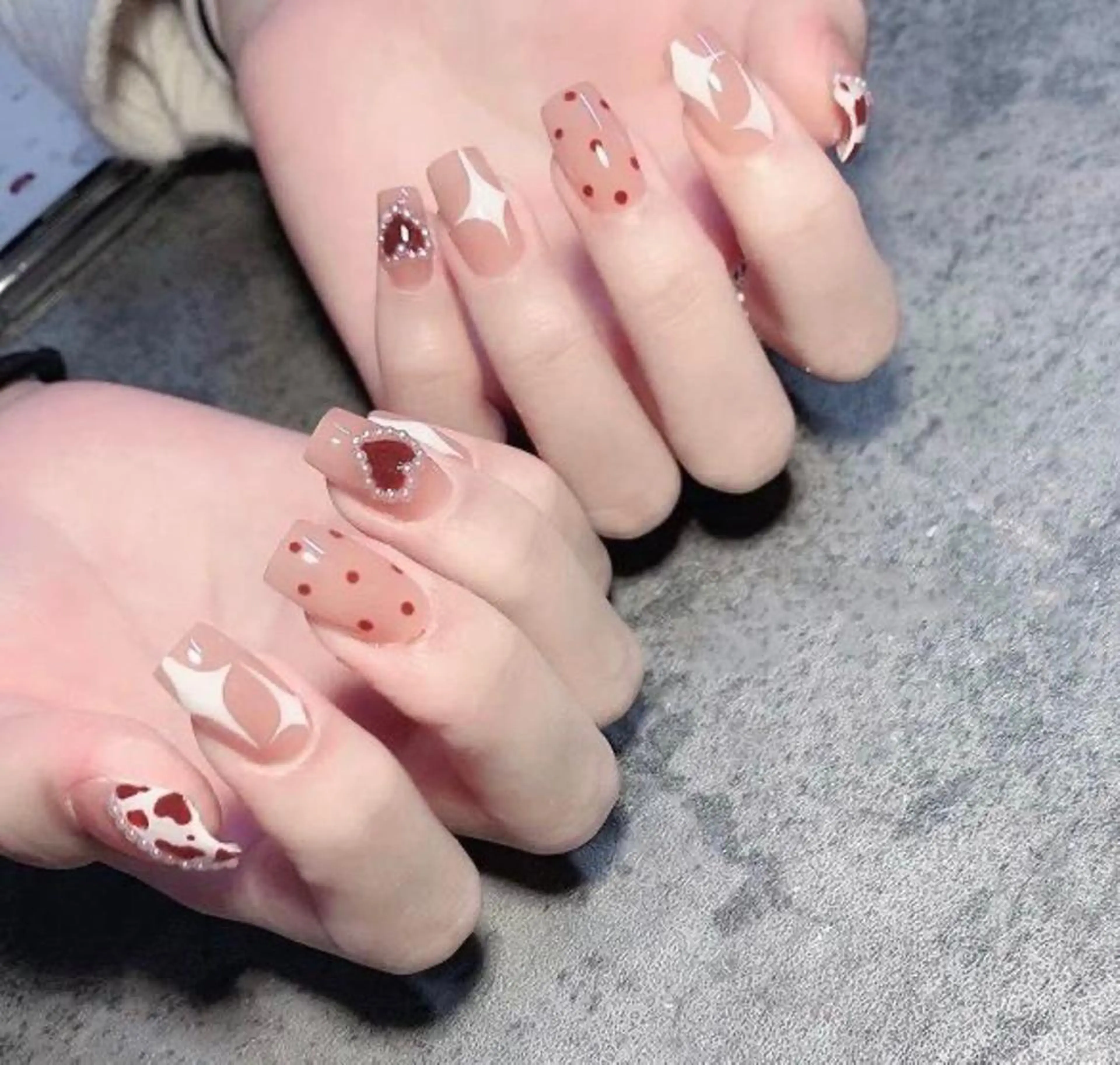 ネイル ラッキーネイルサロン 西川口東口店のネイルデザイン