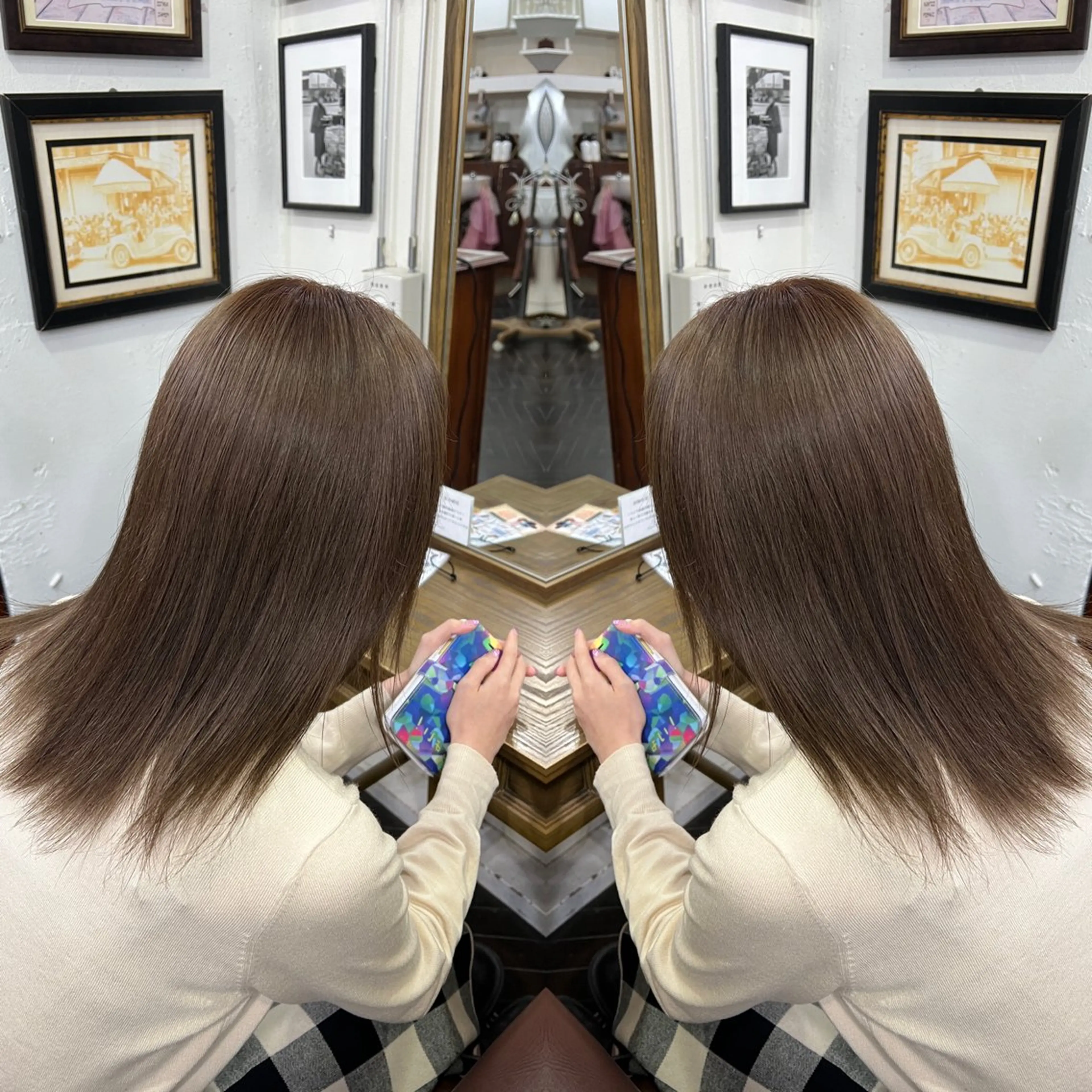 ミディアム カラー レイヤー/ボブ/ ミニボブ/AOIのヘアスタイル