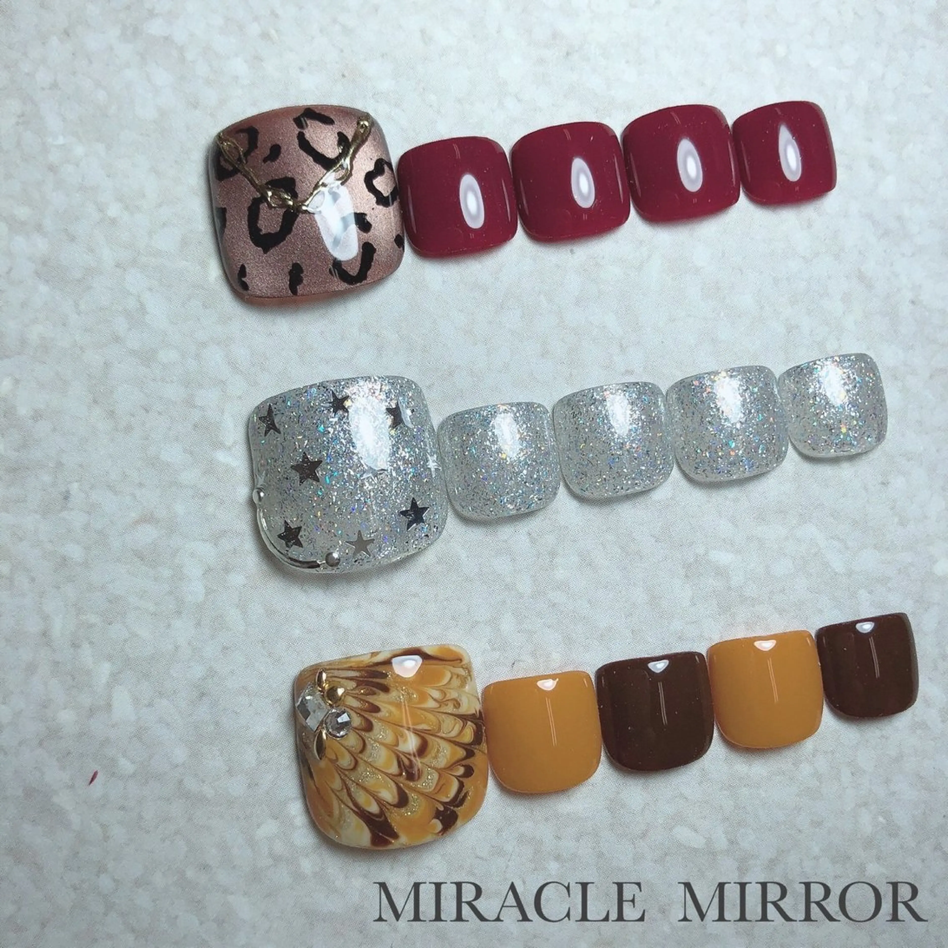 ネイル ミラクルミラー 町野のネイルデザイン