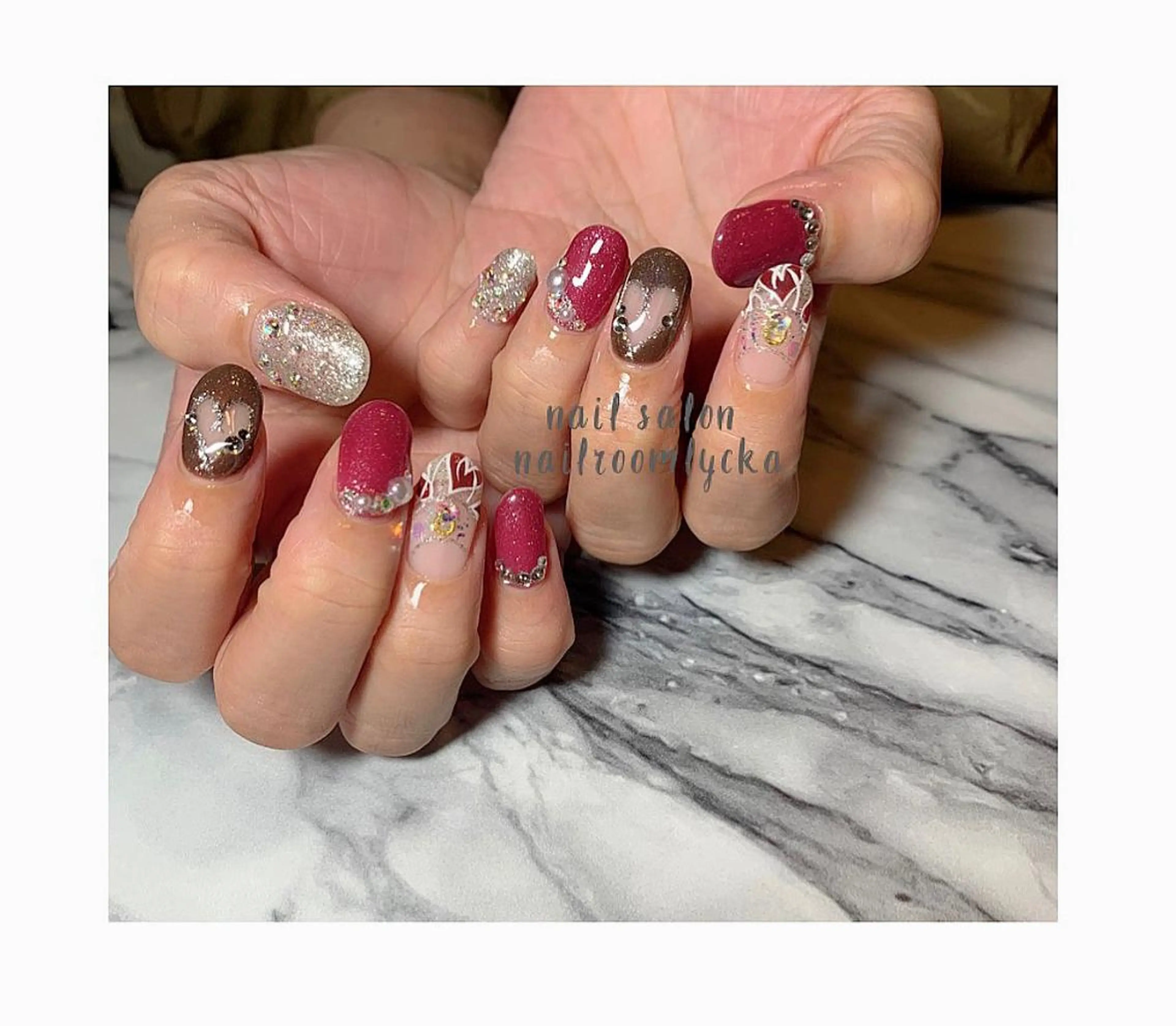 ネイル ﾈｲﾙﾙｰﾑﾘｯｶ 𝐦𝐚𝐲𝐮のネイルデザイン