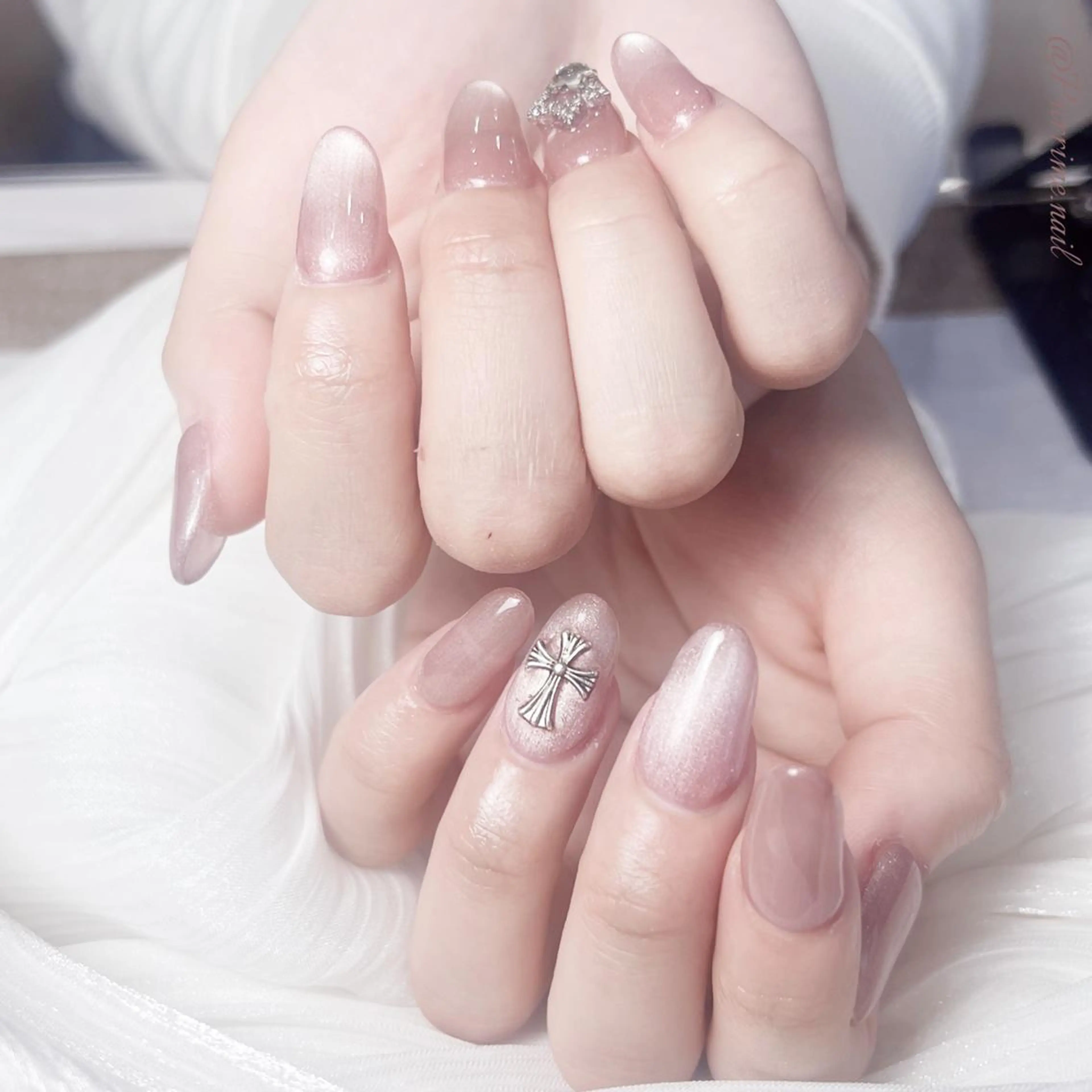 ネイル ハンドネイル 鹿取 春子Teamのネイルデザイン