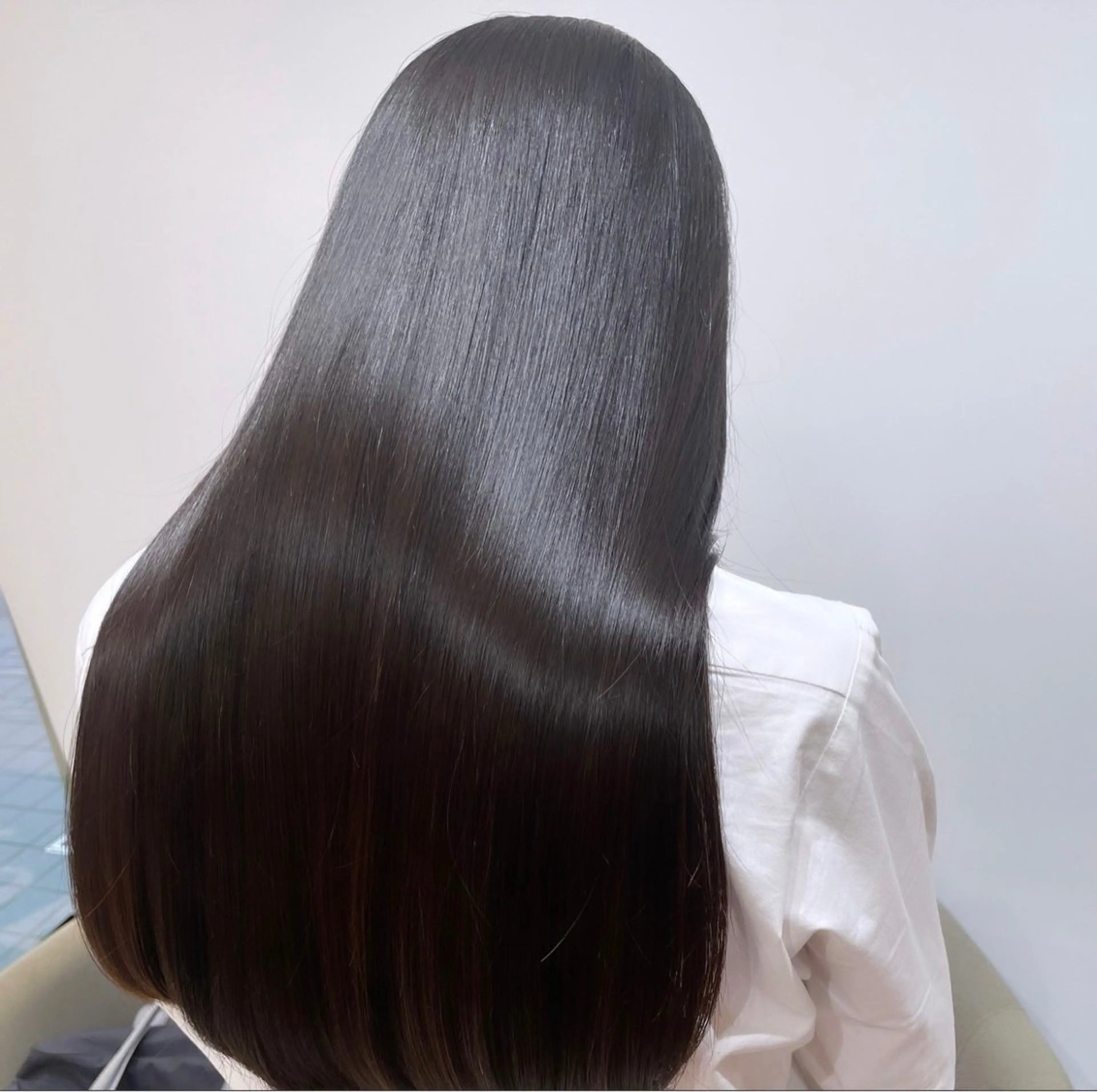 【業界最高峰★縮毛矯正】カット＋美髪縮毛矯正/トリートメント追加OK/ロング料金なしの写真