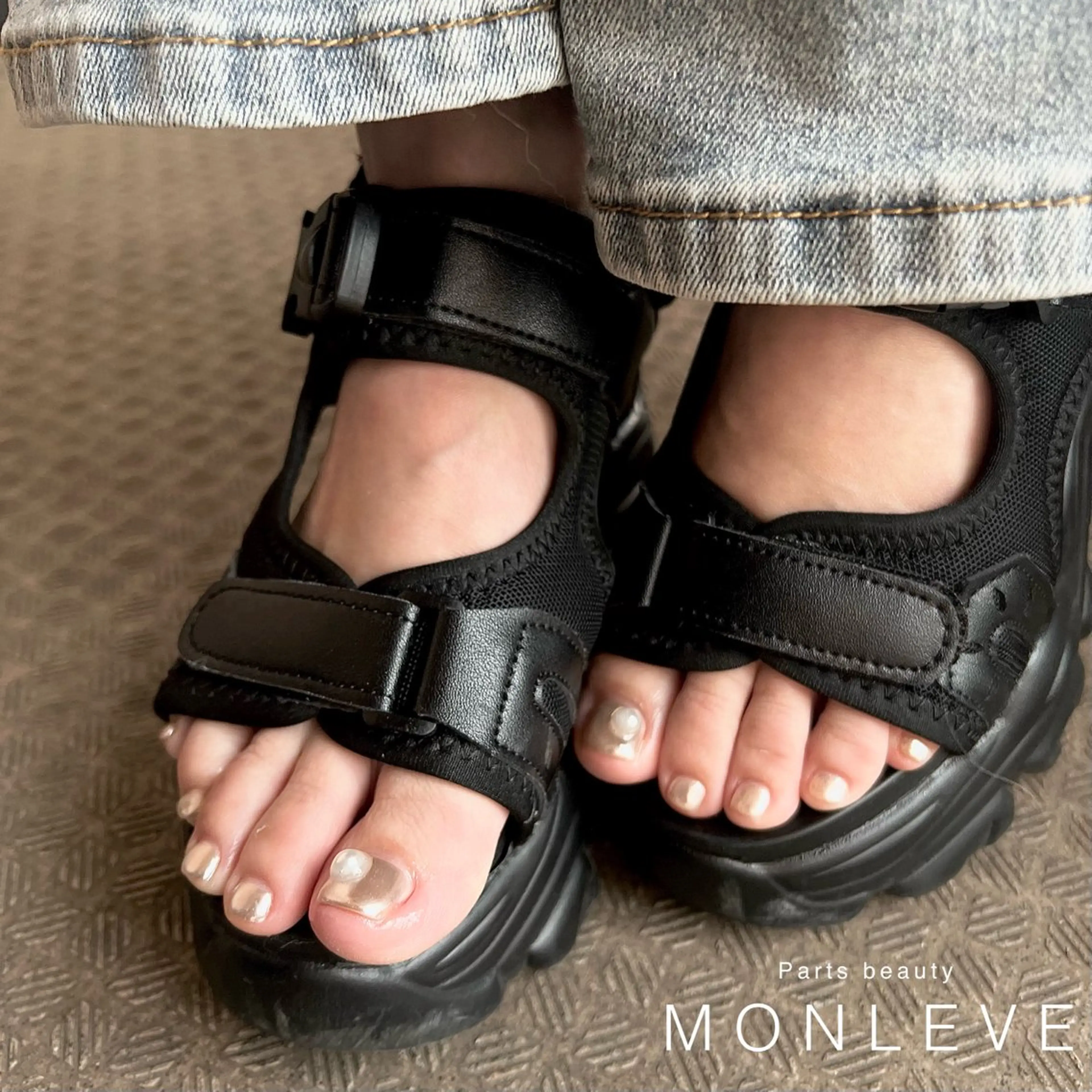 ネイル フットネイル ミラーネイル Monleve Hiroのネイルデザイン