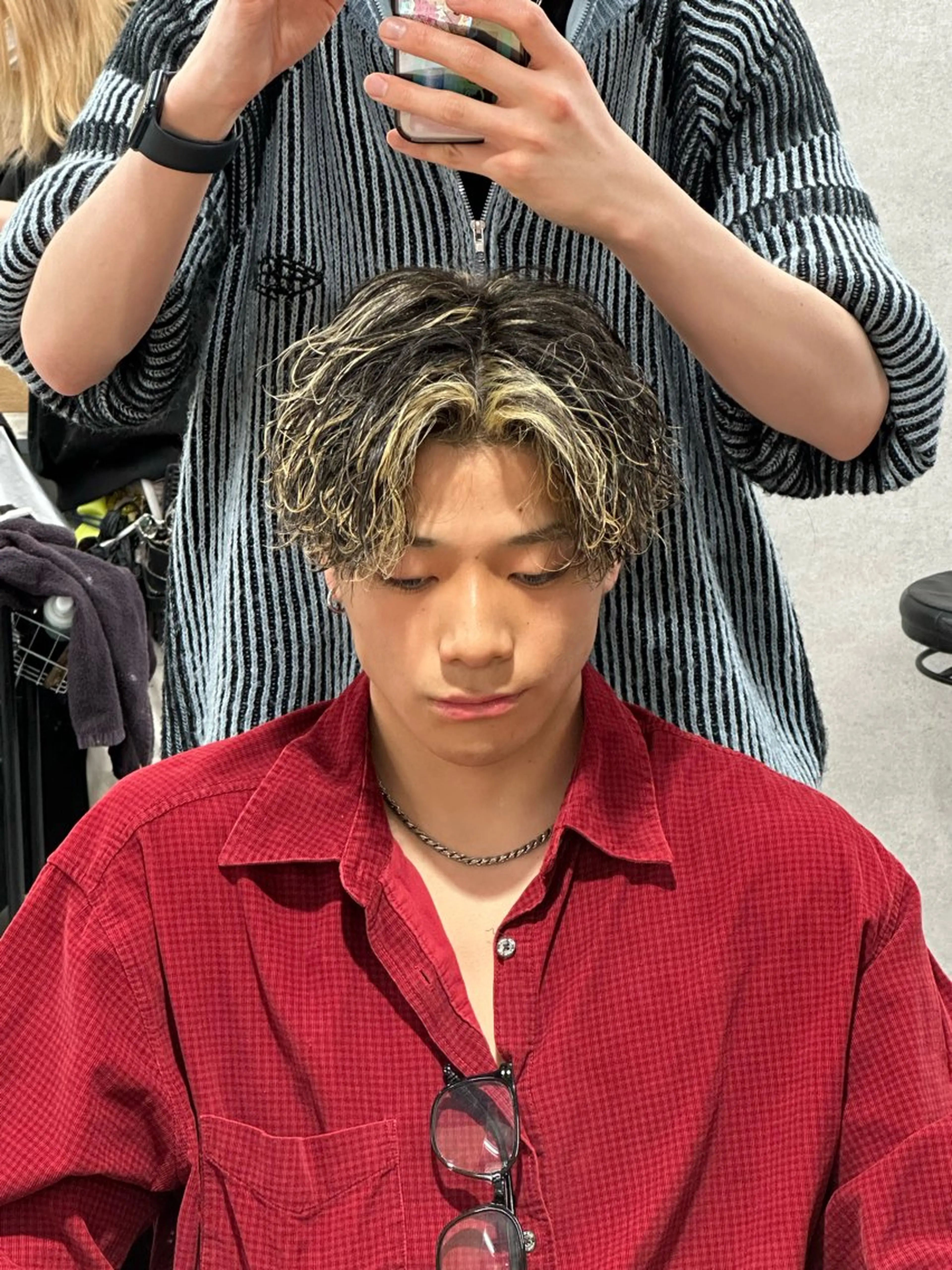 カラー パーマ メンズ メンズパーマ カット ヘアカラー パーマ トリートメント ヘッドスパ ヘアセット 🔥 メンズ 特化🔥RAIのヘアスタイル