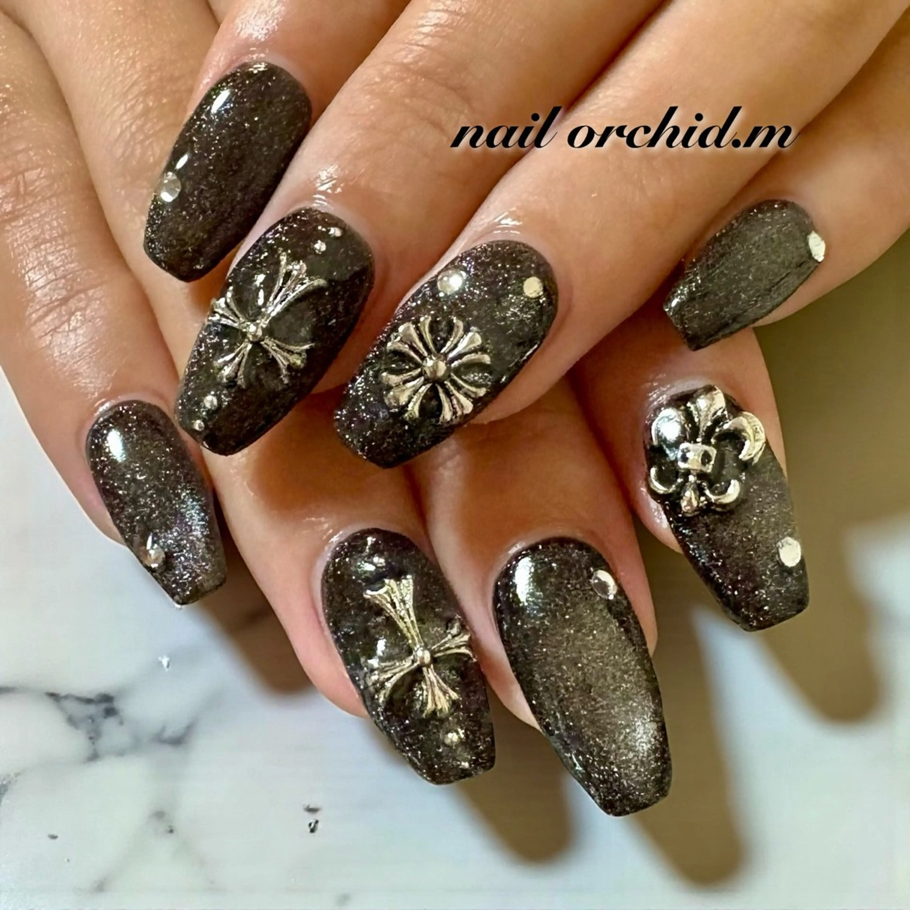 ネイル ハンドネイル orchid mikiのネイルデザイン