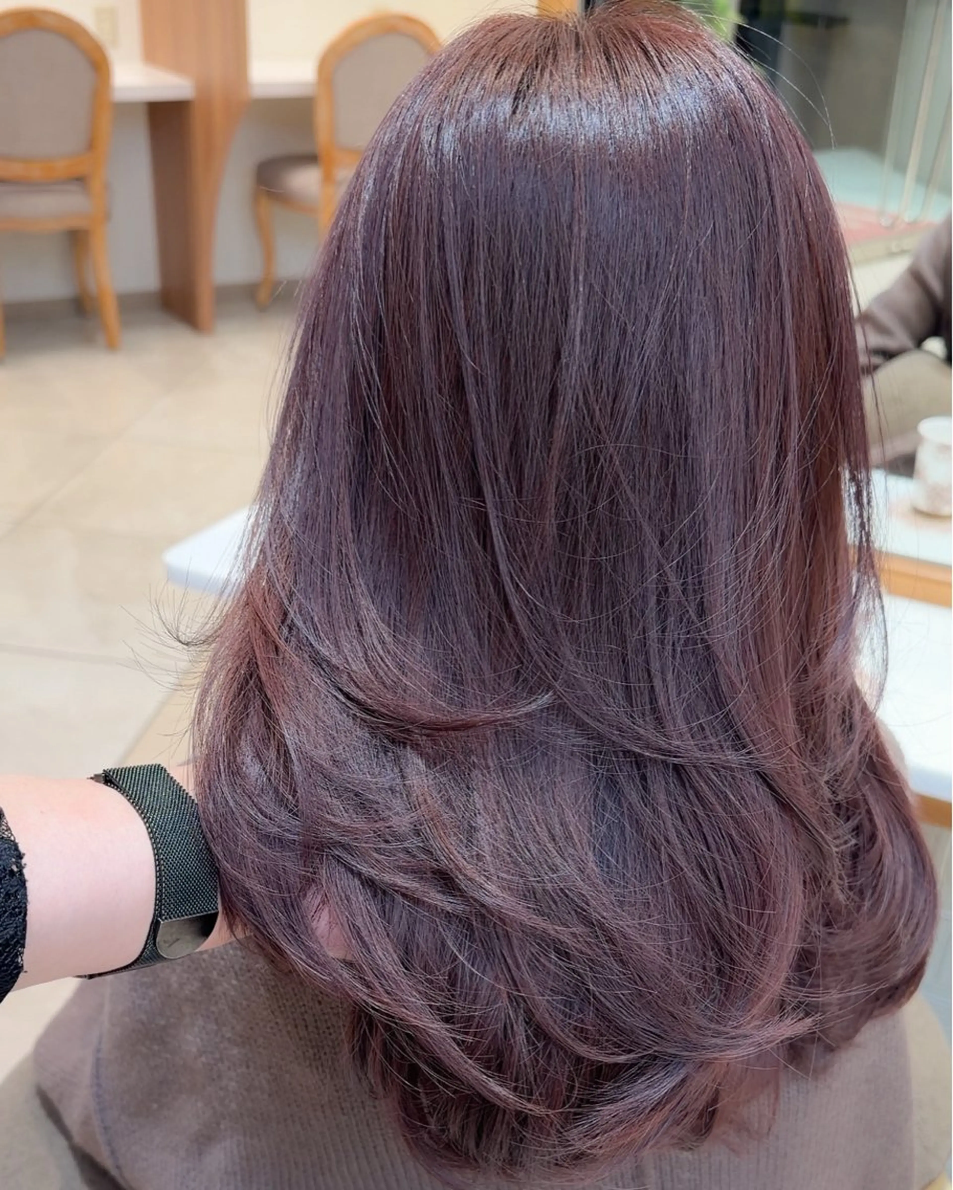 セミロング セミロングパーマ くびれヘア 顔まわりレイヤー 顔周りカット 髪質改善 カット ヘアカラー トリートメント ミタニ/髪質改善 /レイヤーカットのヘアスタイル