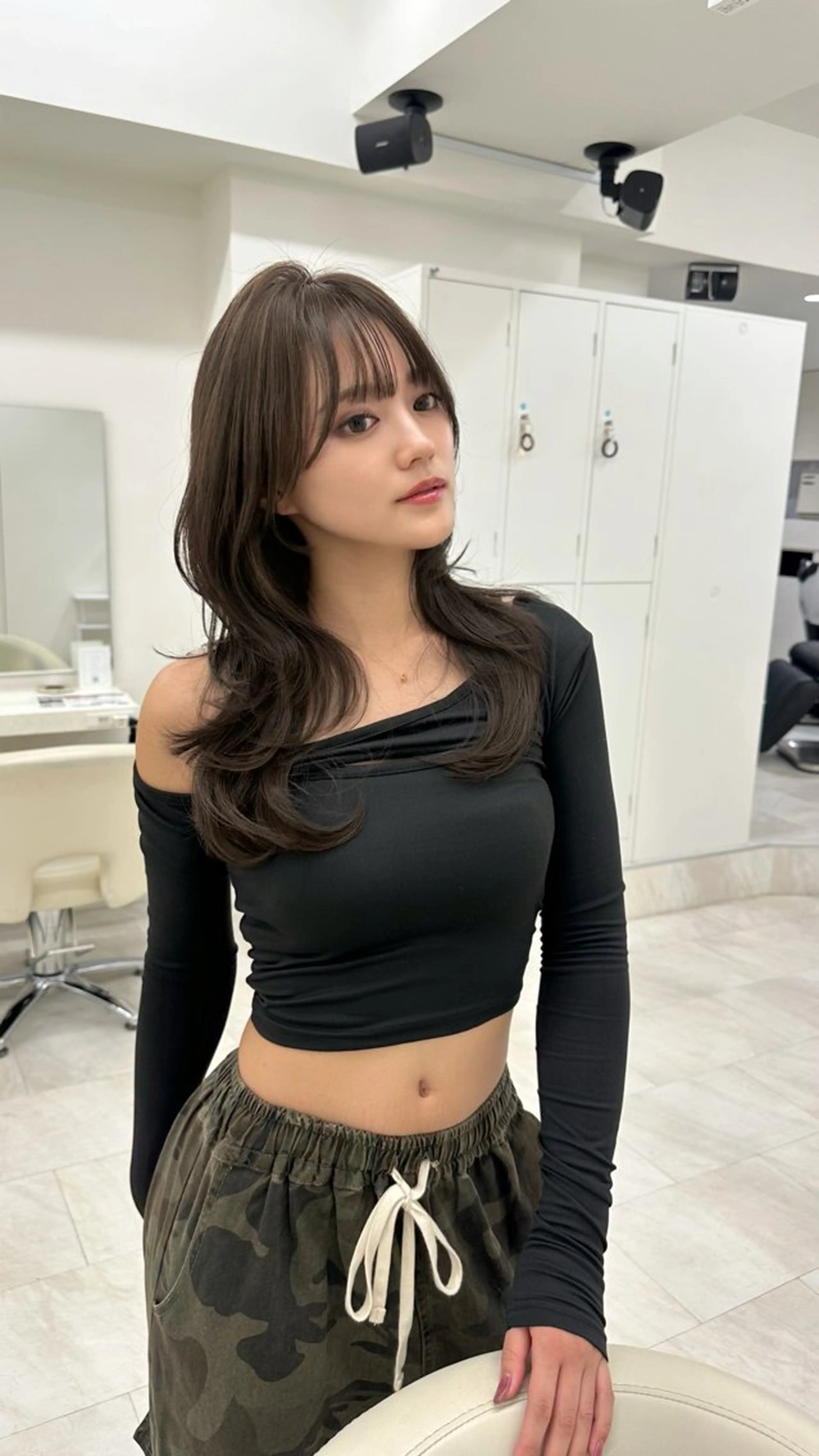 ミディアム カラー グレージュ オリーブグレージュ オリーブグレー ハッシュカット 平成ギャル×韓国 mix💖MIKUのヘアスタイル