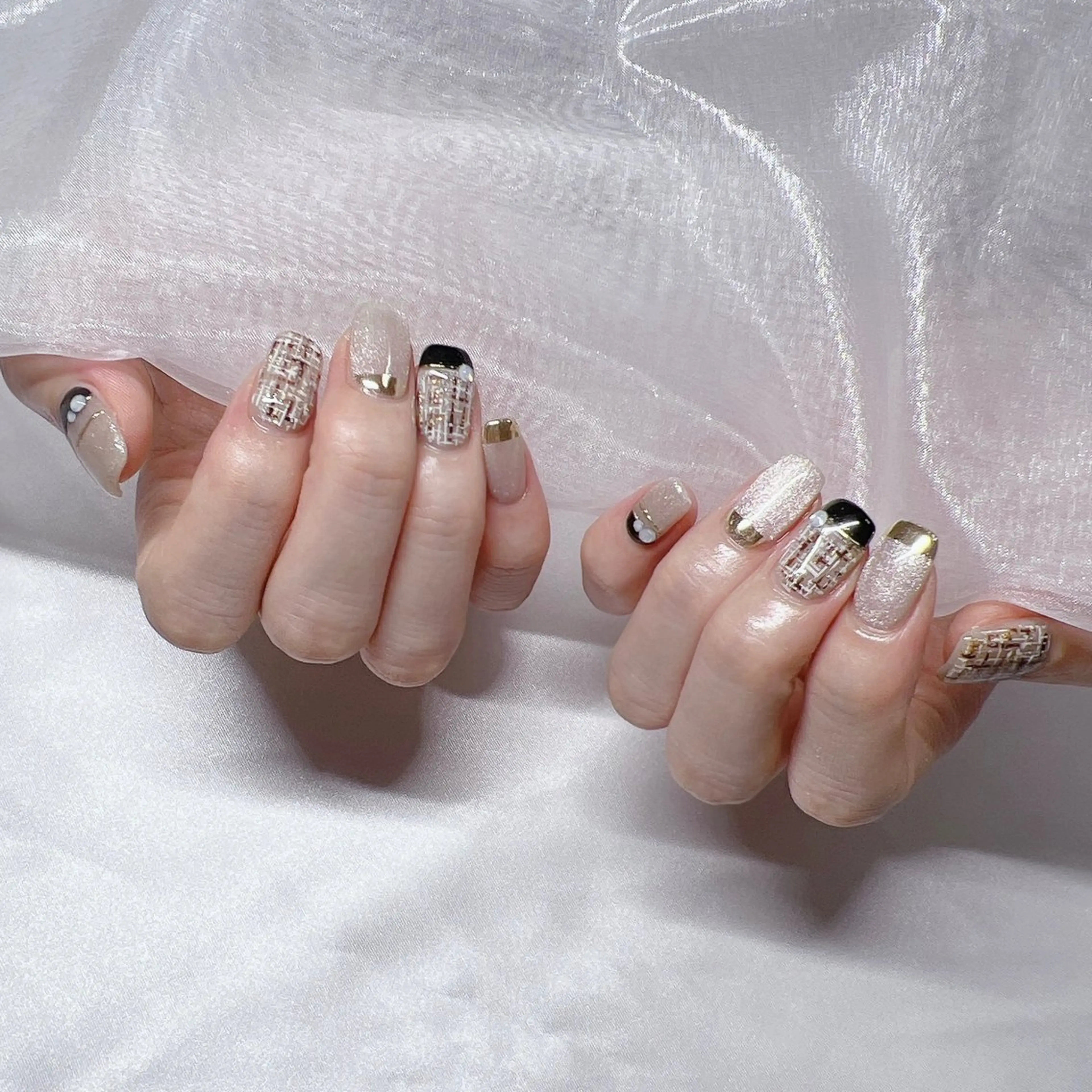 ネイル ジェルネイル 韓国ネイル マグネットネイル 持ち込み ニュアンスネイル ハンドネイル -nail salon-Reward所属・nail salon Rewardのネイルデザイン