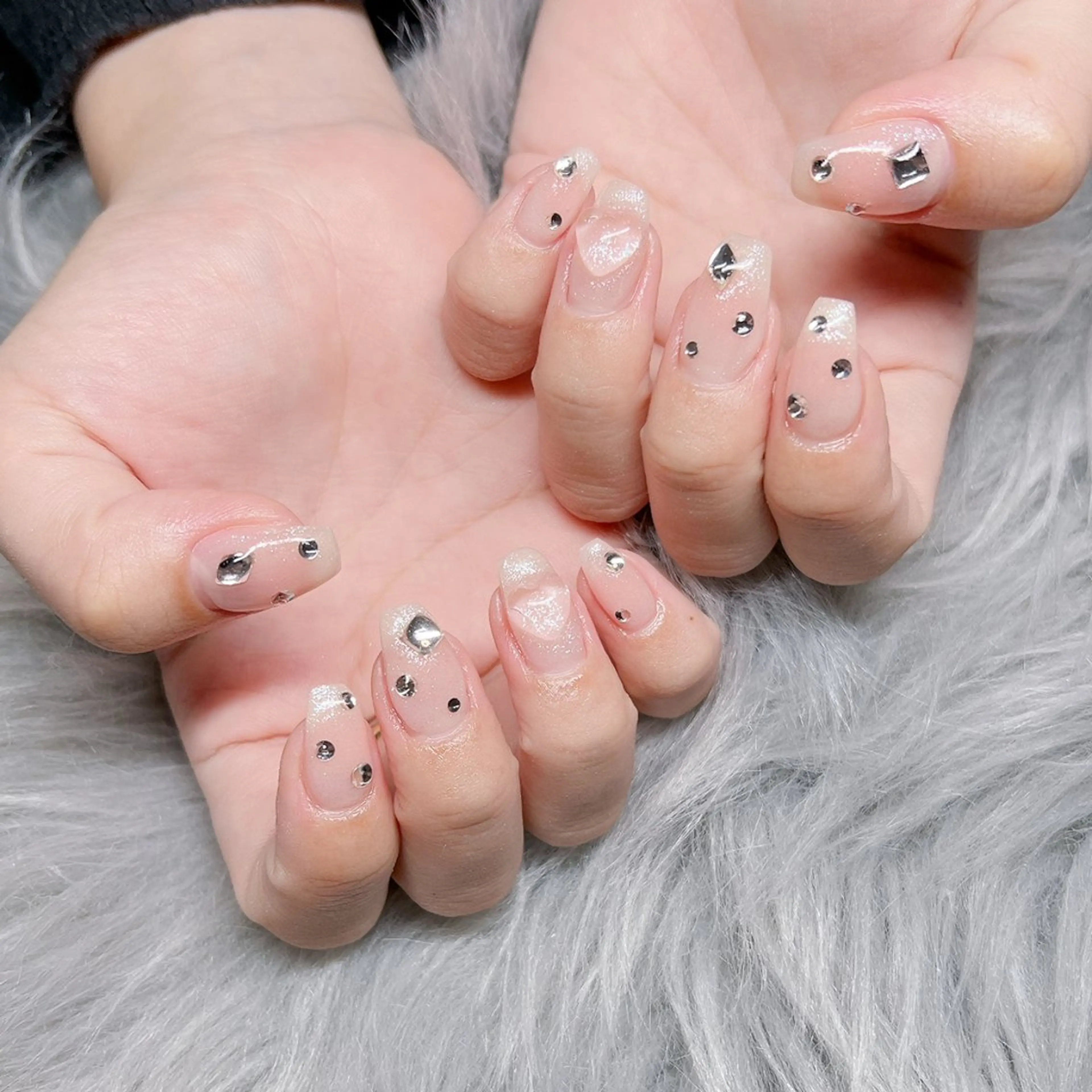 ネイル 個室ネイルサロンDolly  Girl〜ドーリーガール〜所属・DollyGirl KYOKOのネイルデザイン