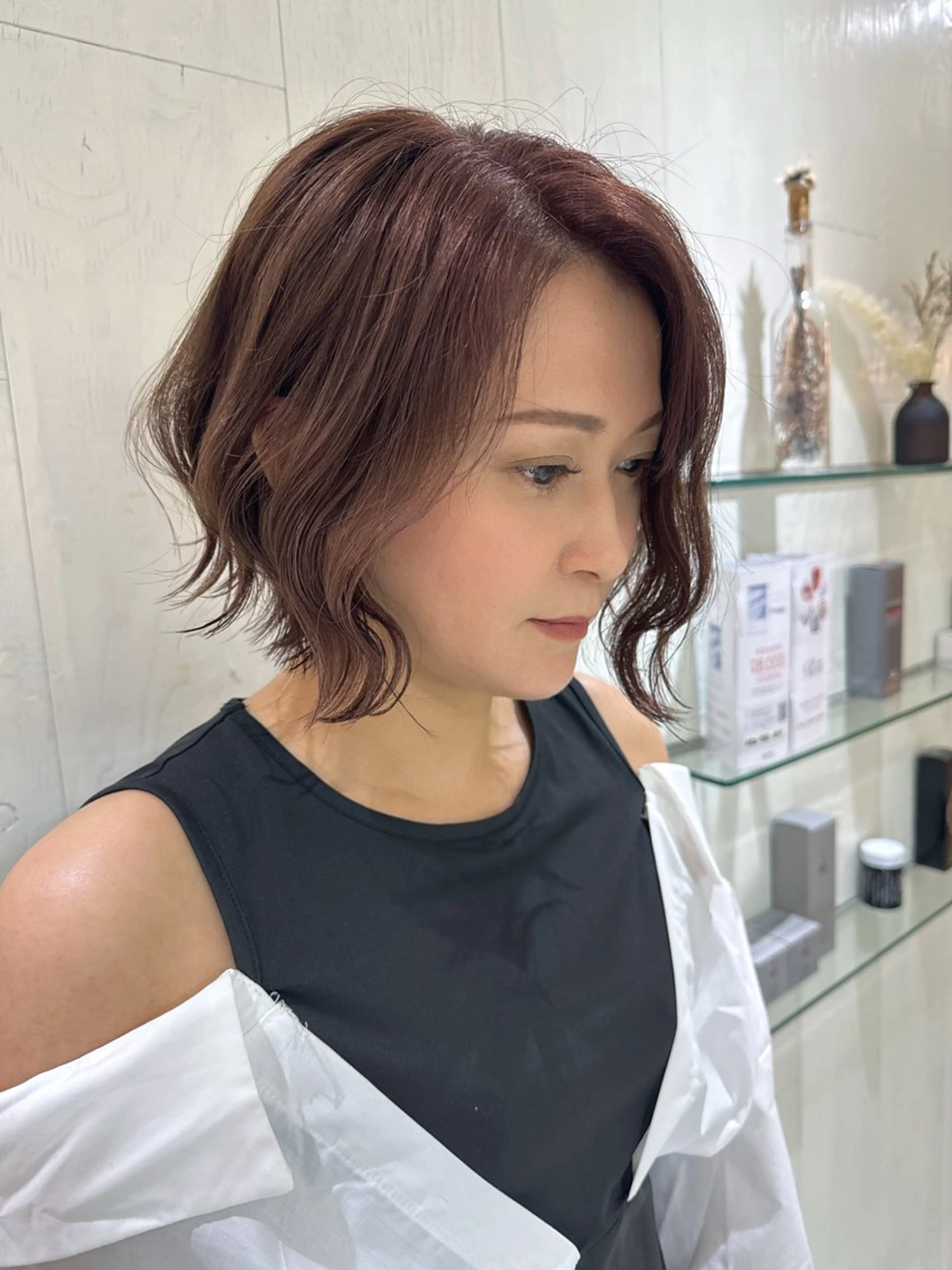 ミディアム カラー ショートボブ ボブ 顔まわりレイヤー 韓国風ヘア レイヤーカット カット ヘアカラー トリートメント 河合秀明/ショート /ボブ/レイヤーのヘアスタイル