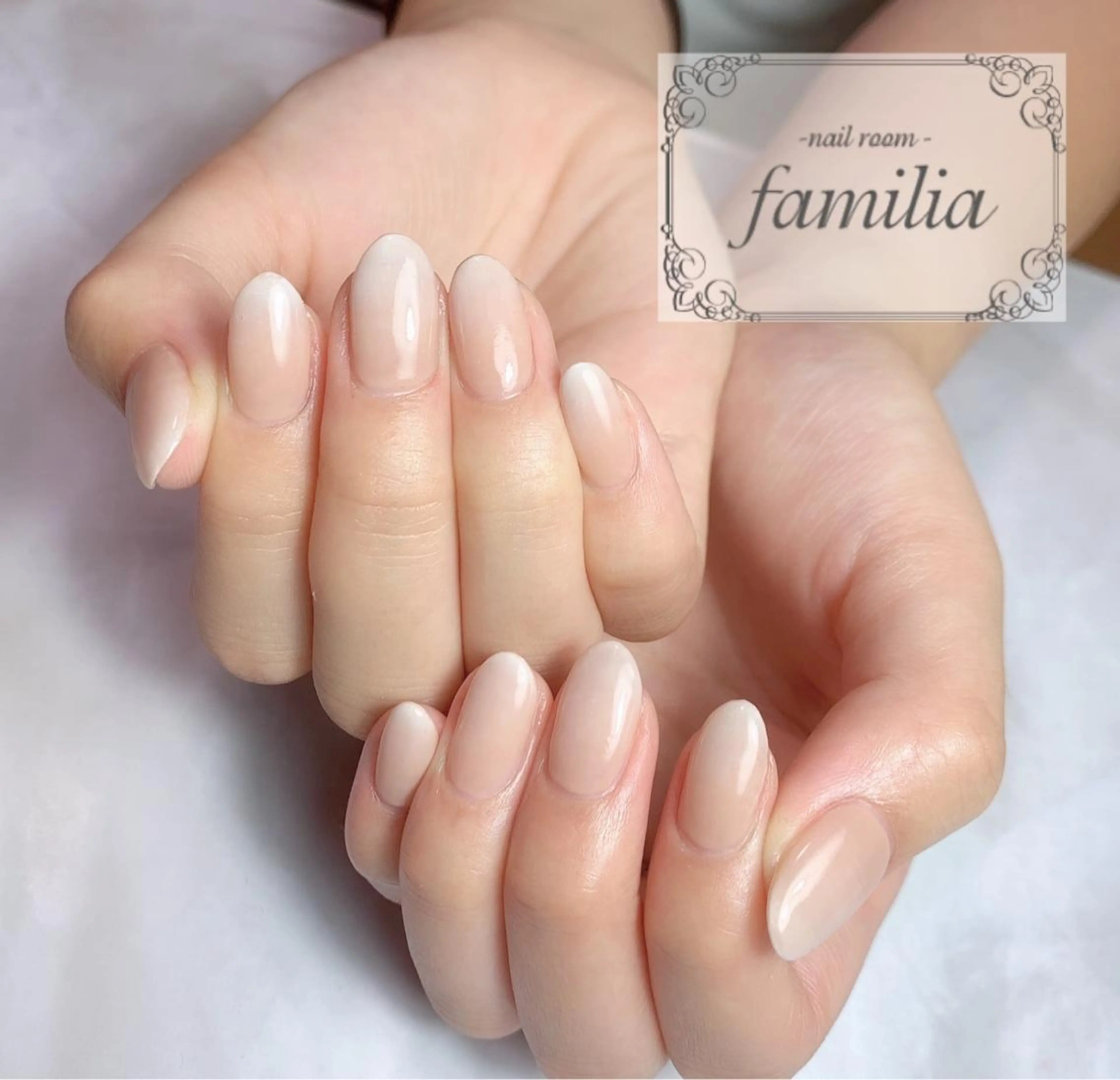 ネイル -nailroom- familiaのネイルデザイン