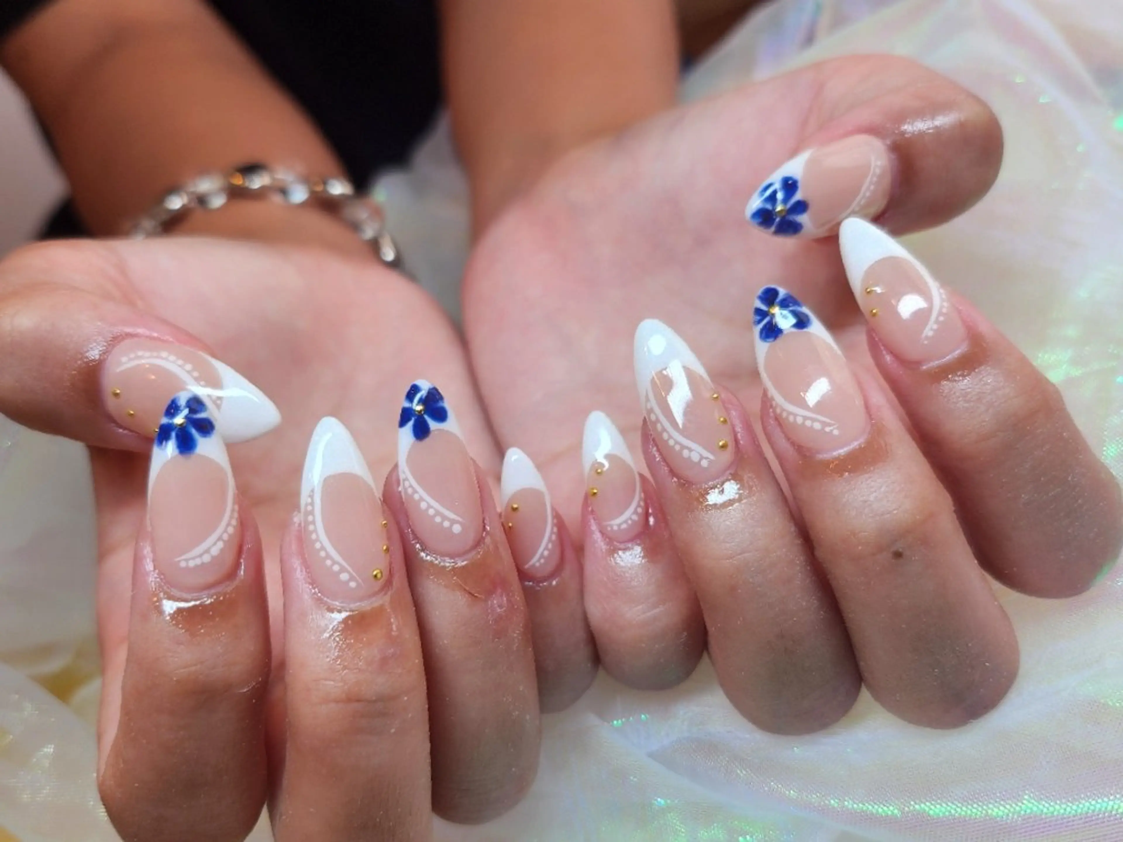 ネイル ハンドネイル 💜bora .のネイルデザイン