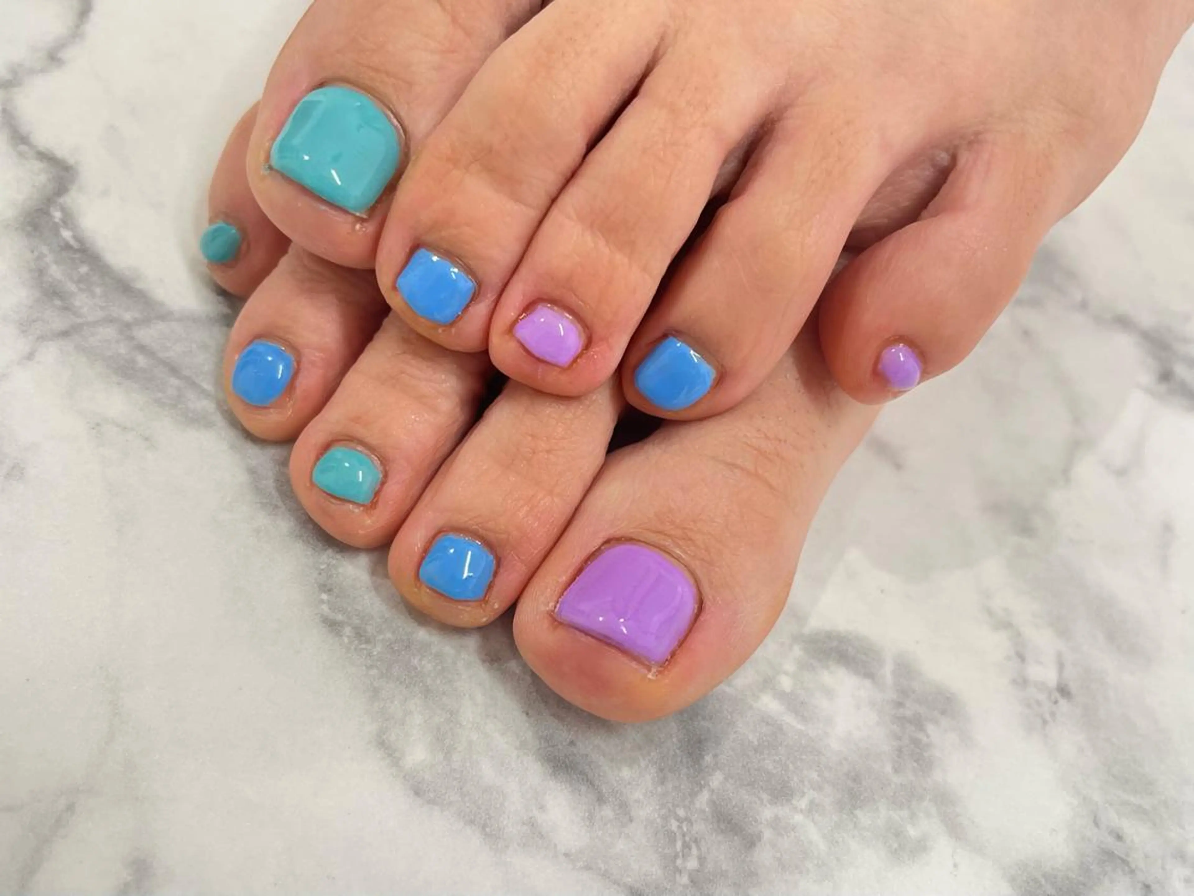 ネイル フットネイル Regene ARAKIのネイルデザイン