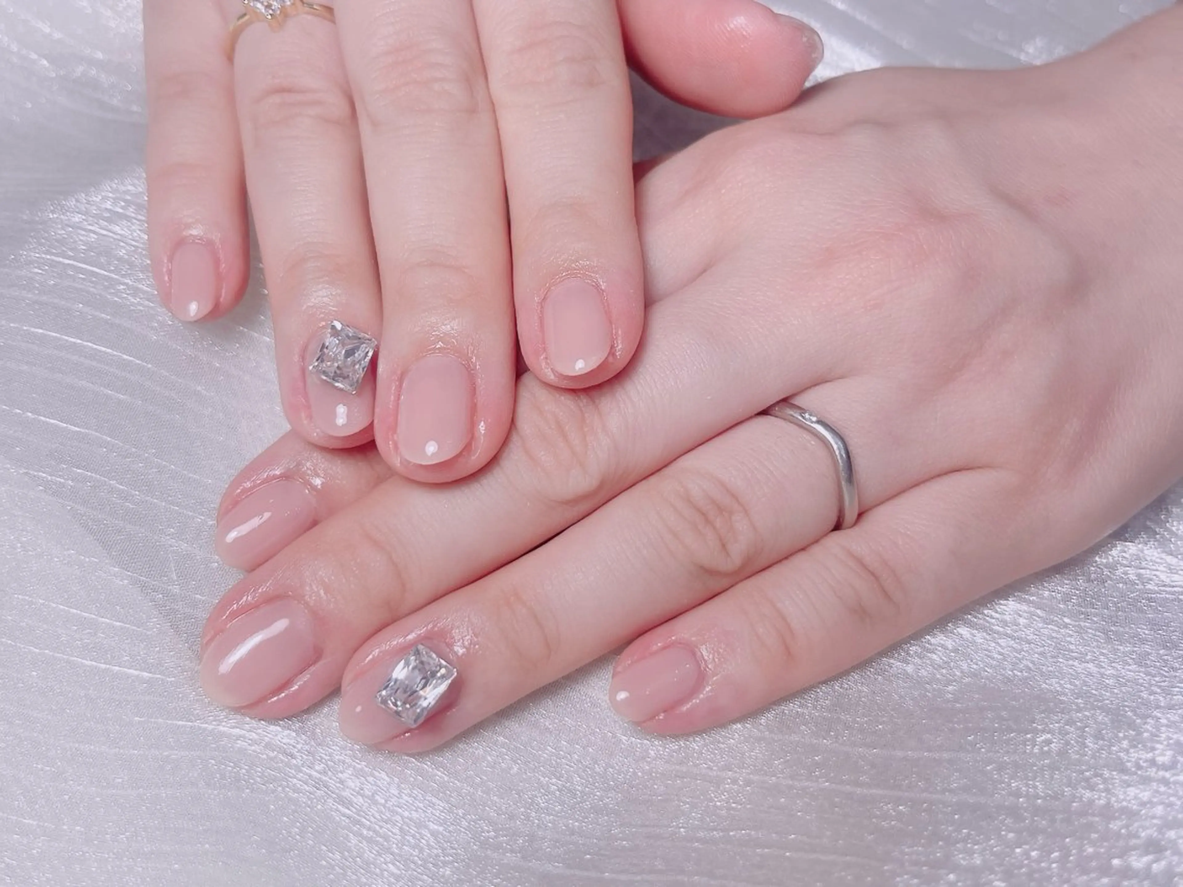 ネイル ハンドネイル KARI ネイルサロンのネイルデザイン