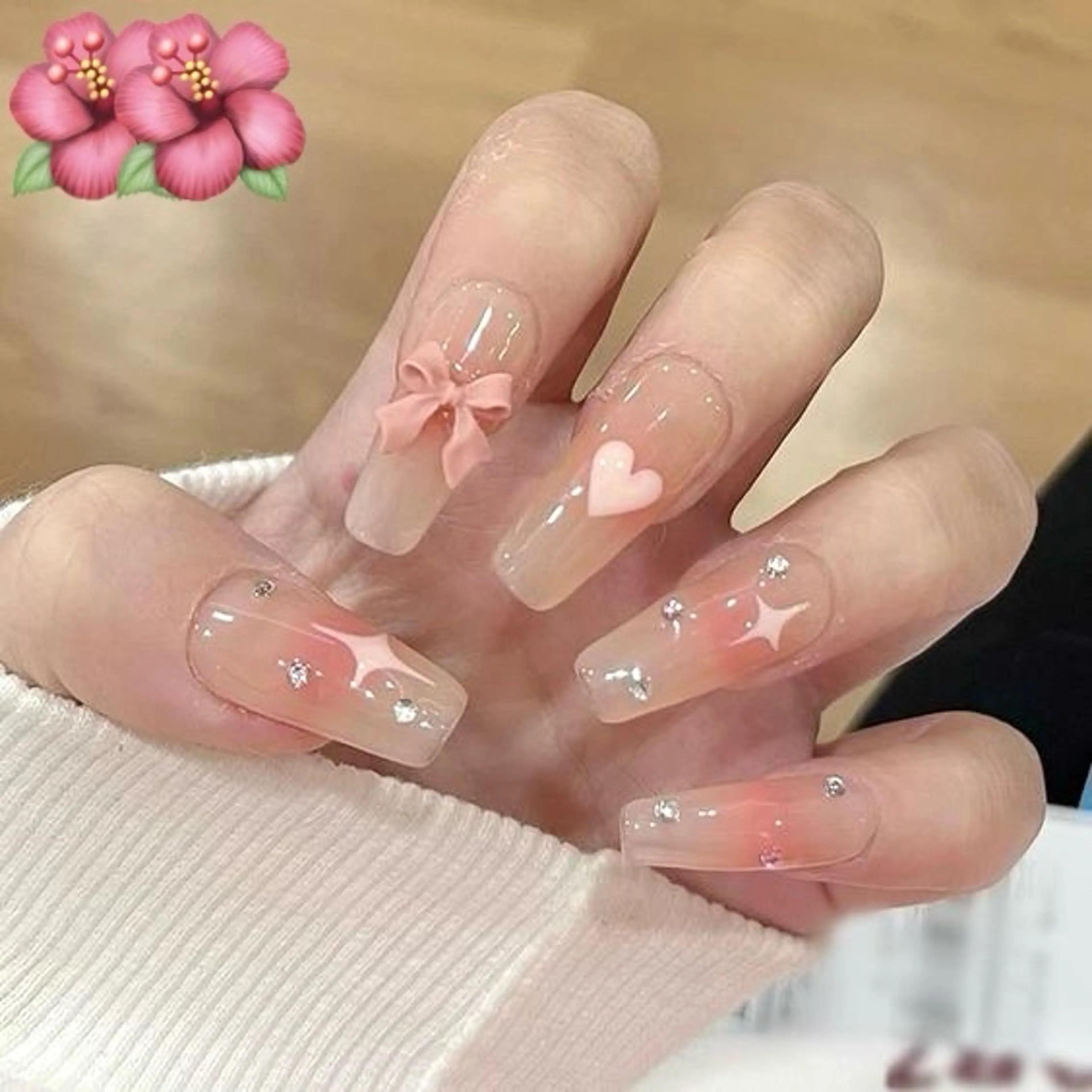 ネイル モナ& あきのネイルデザイン