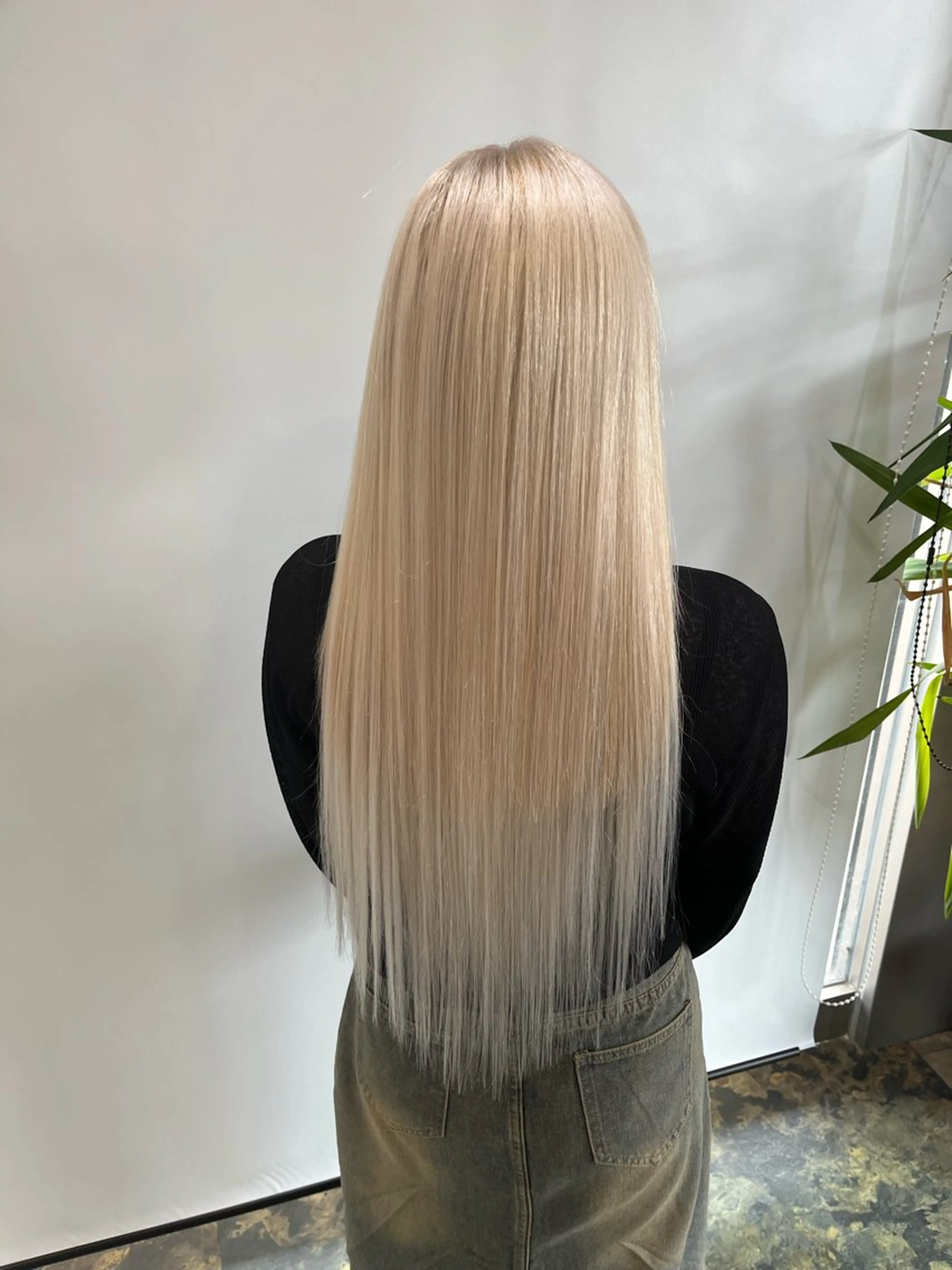 ミディアム 野村 奈里亜のヘアスタイル