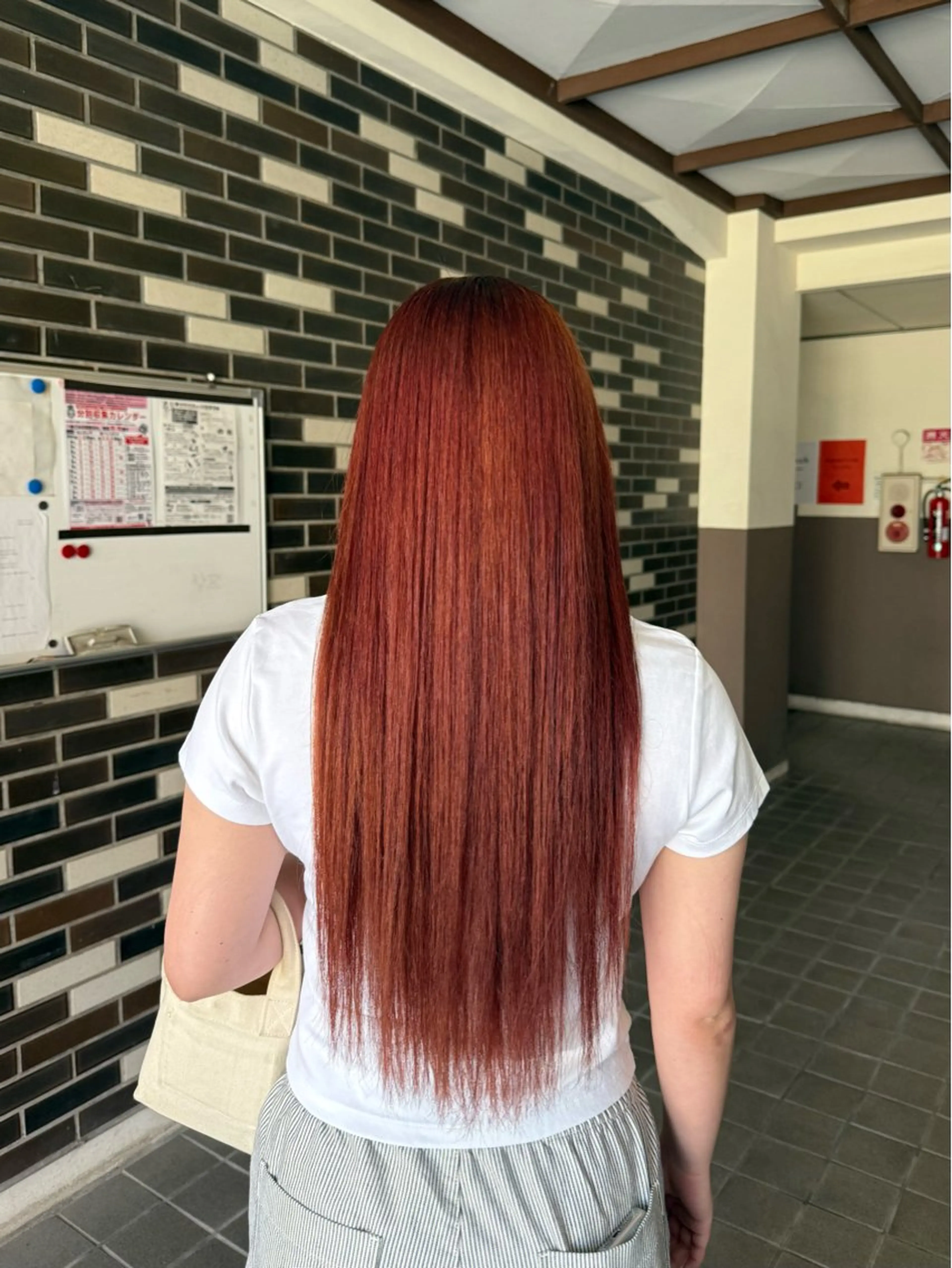 ロング カラー ブリーチ 酸性ストレート 縮毛矯正 庄田 弥澄のヘアスタイル