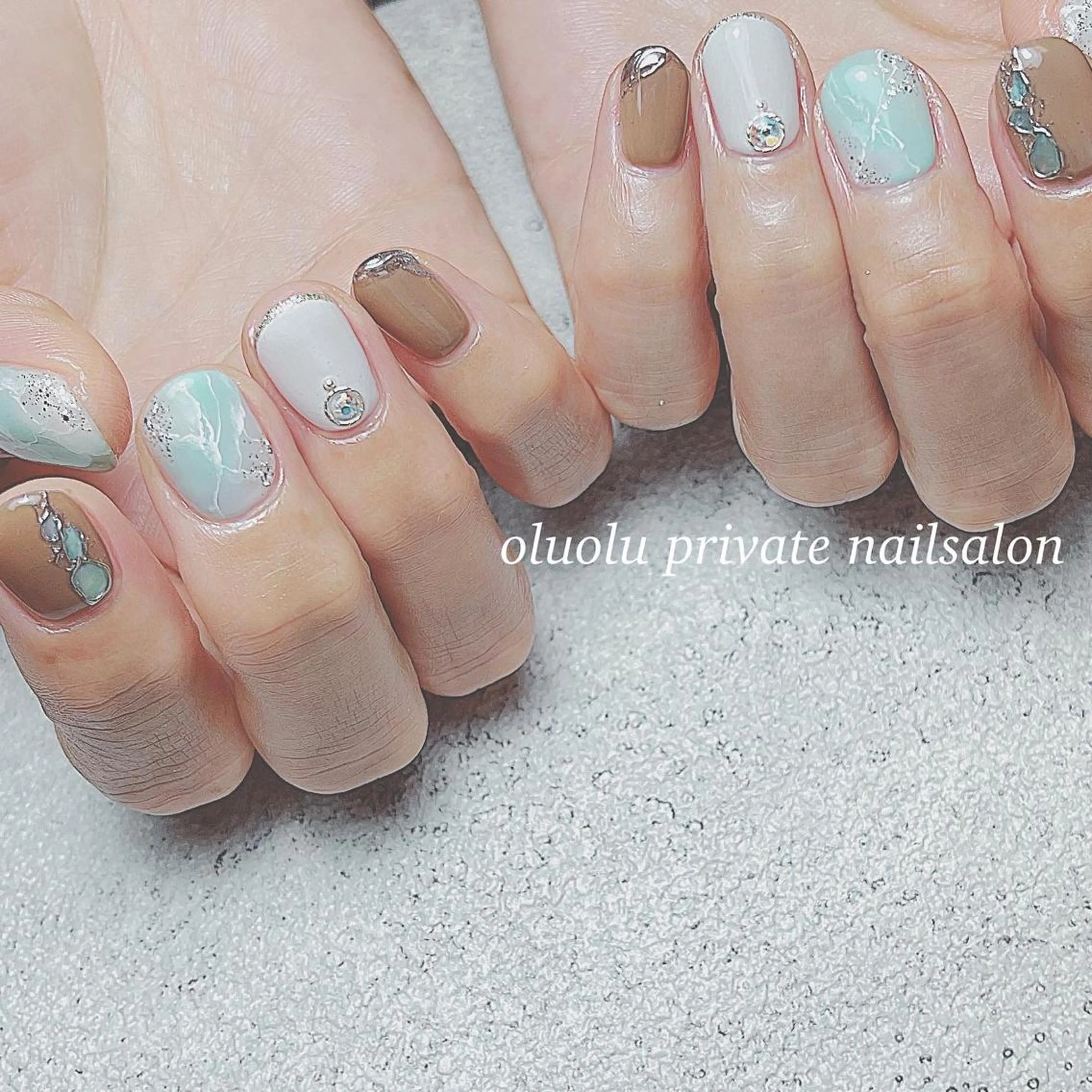 ネイル フットネイル ジェルネイル 大理石ネイル(マーブル) ミラーネイル ニュアンスネイル ハンドネイル 大村 紬華のネイルデザイン